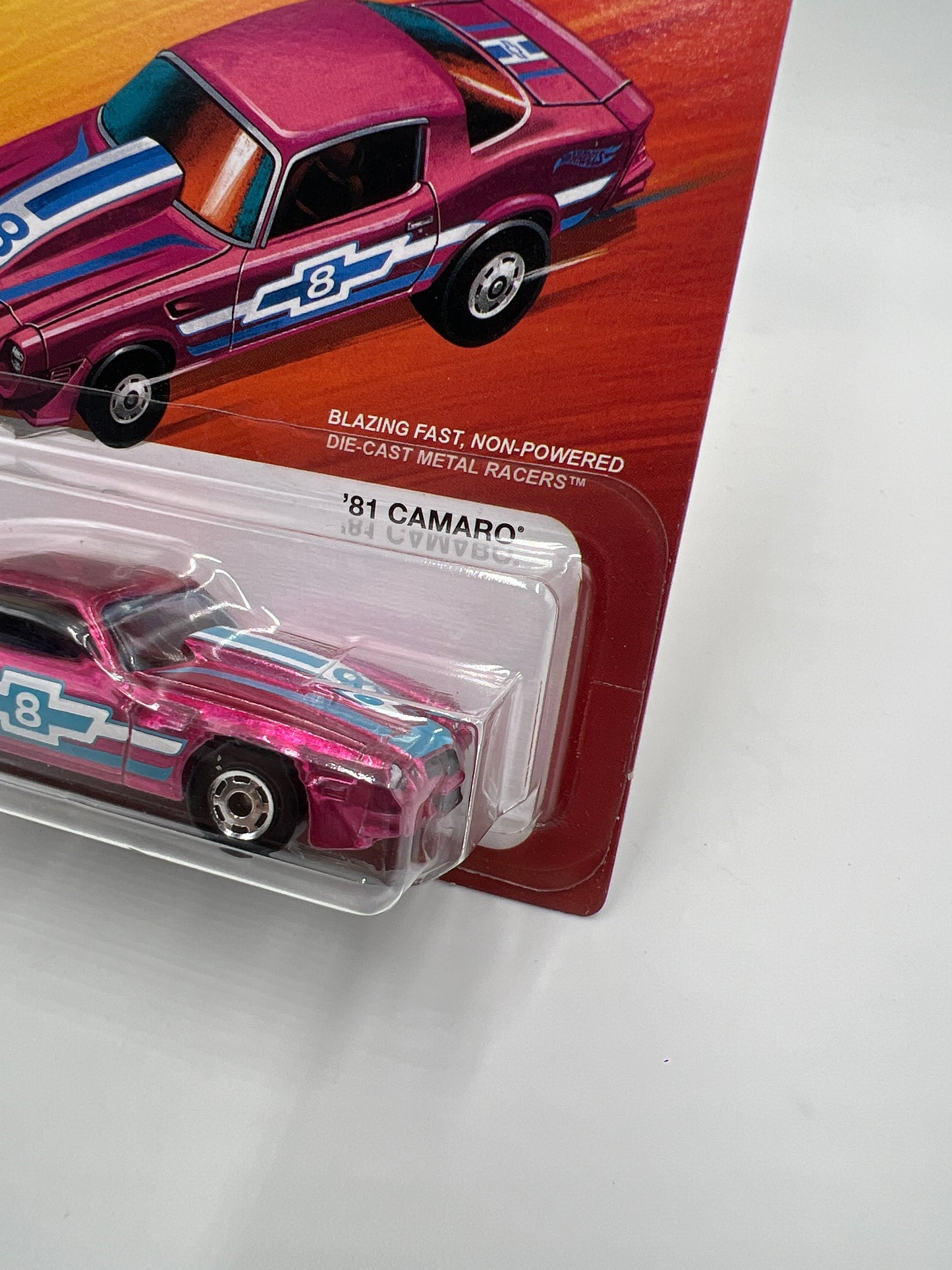 Hot Wheels Target Exclusive The Hot Ones #6 81 Camaro Pink 164i