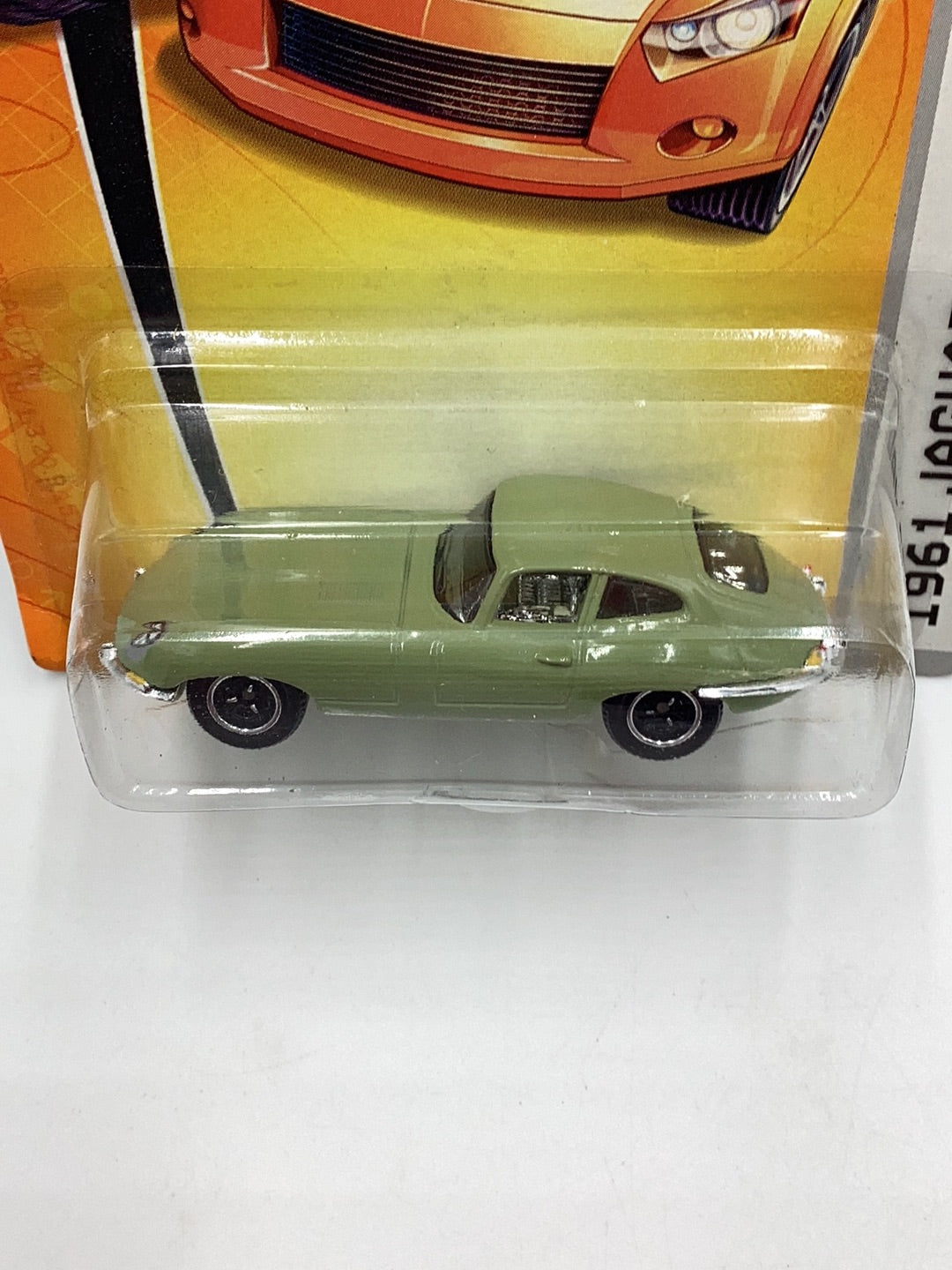 Matchbox 2007 #28 1961 Jaguar E -Type Coupe green 209C