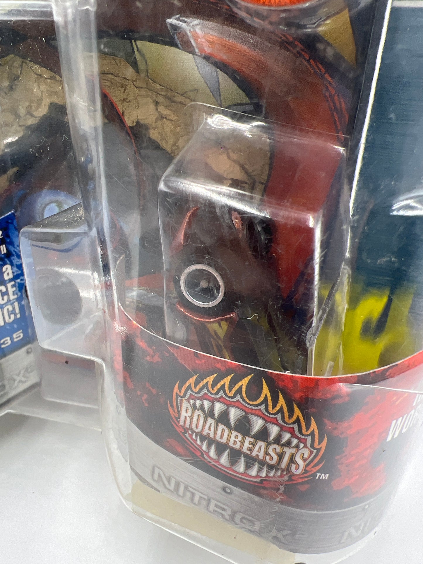 Hot Wheels Highway 35 World Race DVD Pack Deora II & Vulture VHTF Package Not Perfect