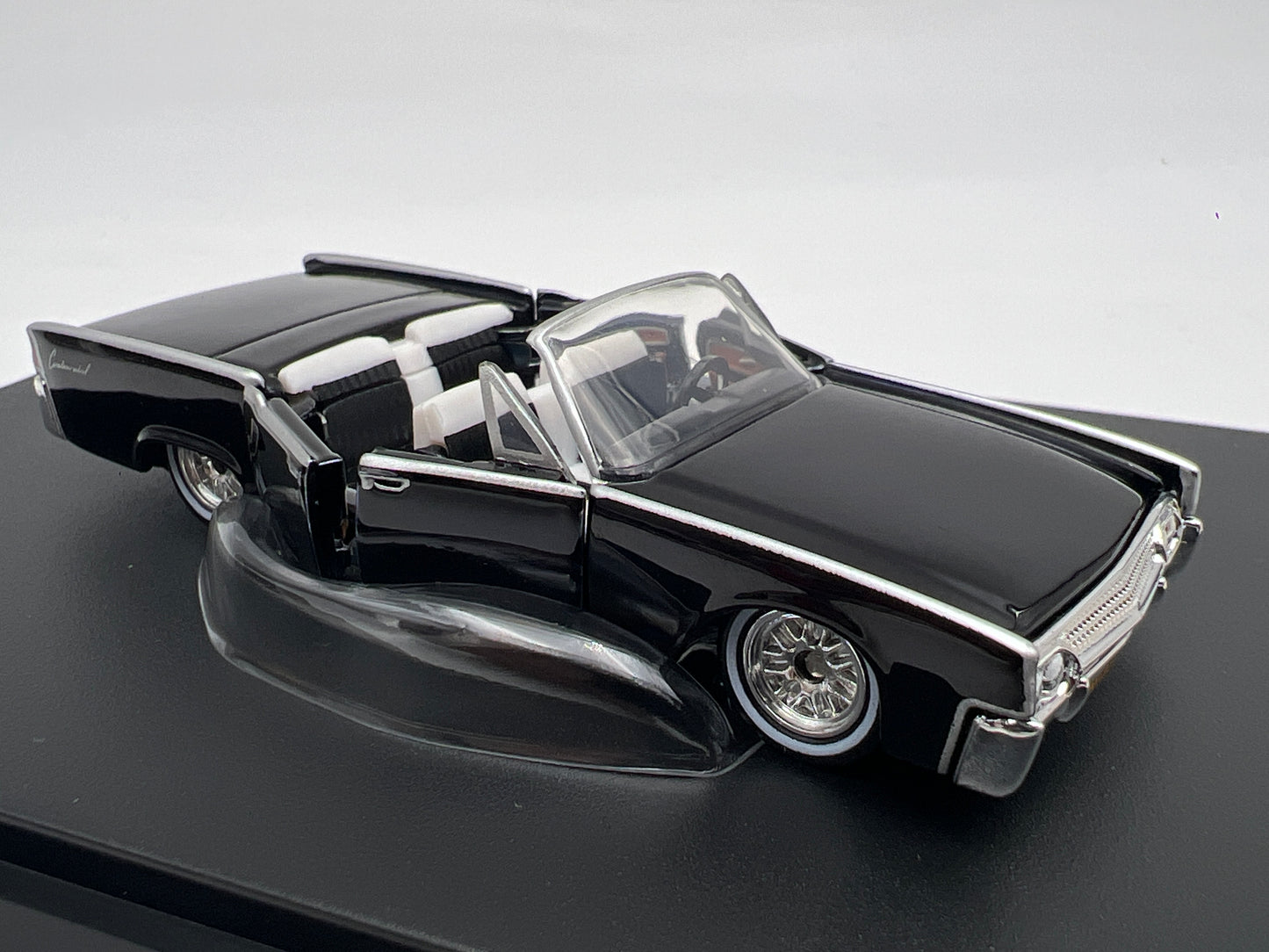 2024 Hot Wheels RLC 61 Lincoln Continental Black