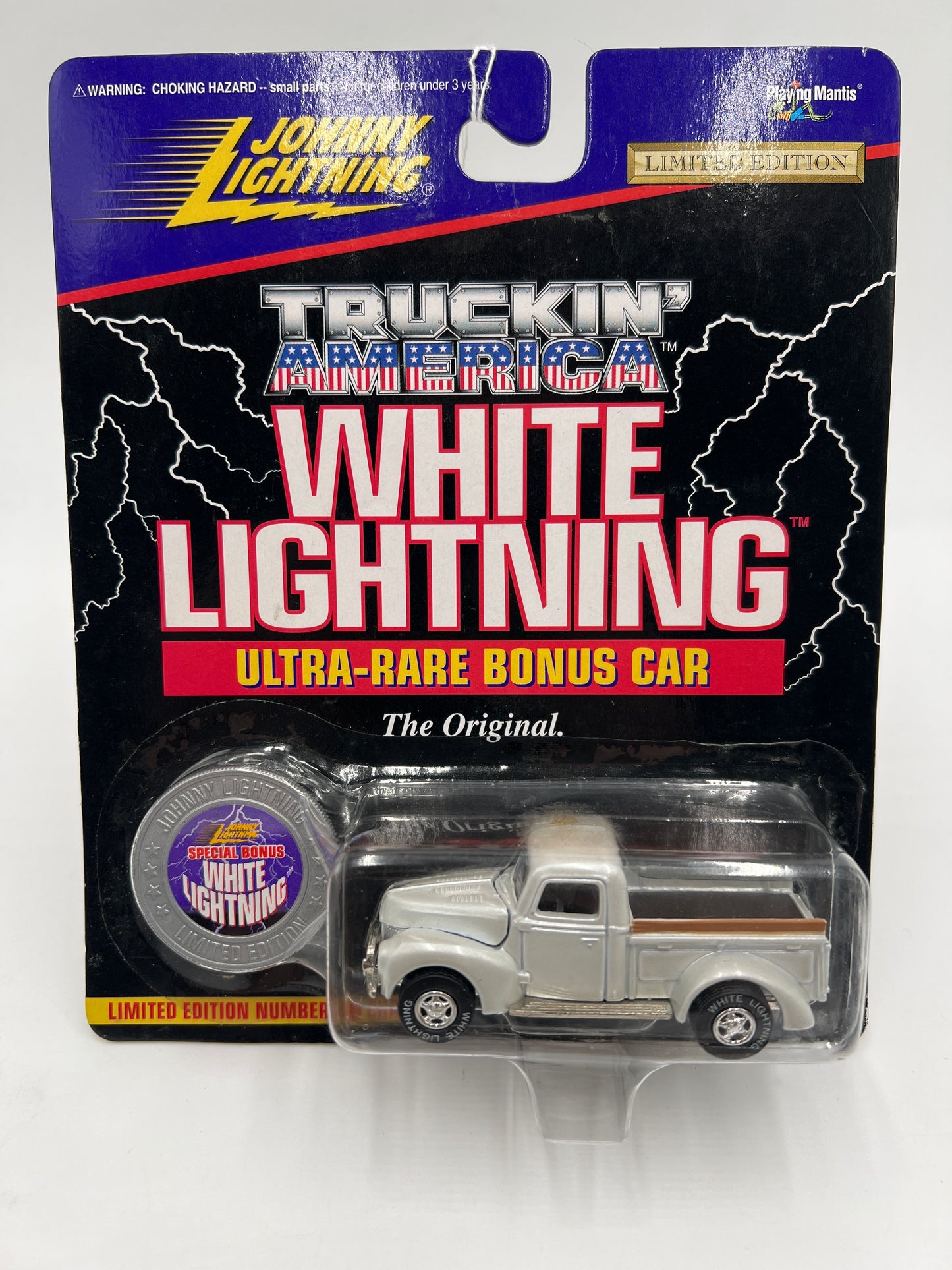 Johnny Lightning White Lightning Chase Truckin America #468 1940 Ford Truck White 1 Black Bed