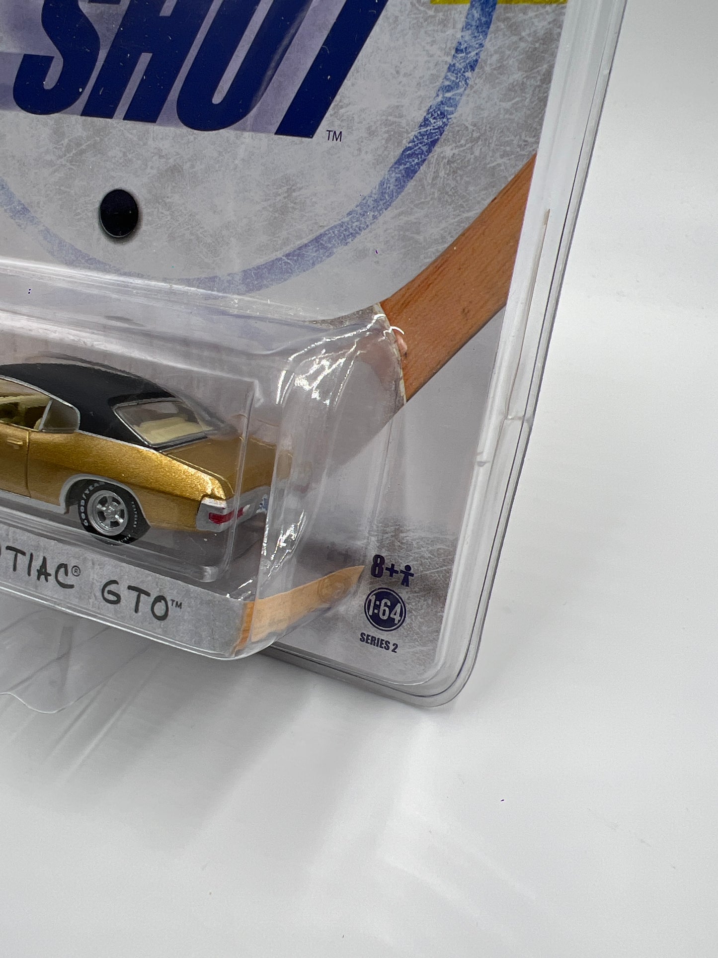 Greenlight Hollywood Series 2 Slap Shot Reggies Pontiac GTO Gold