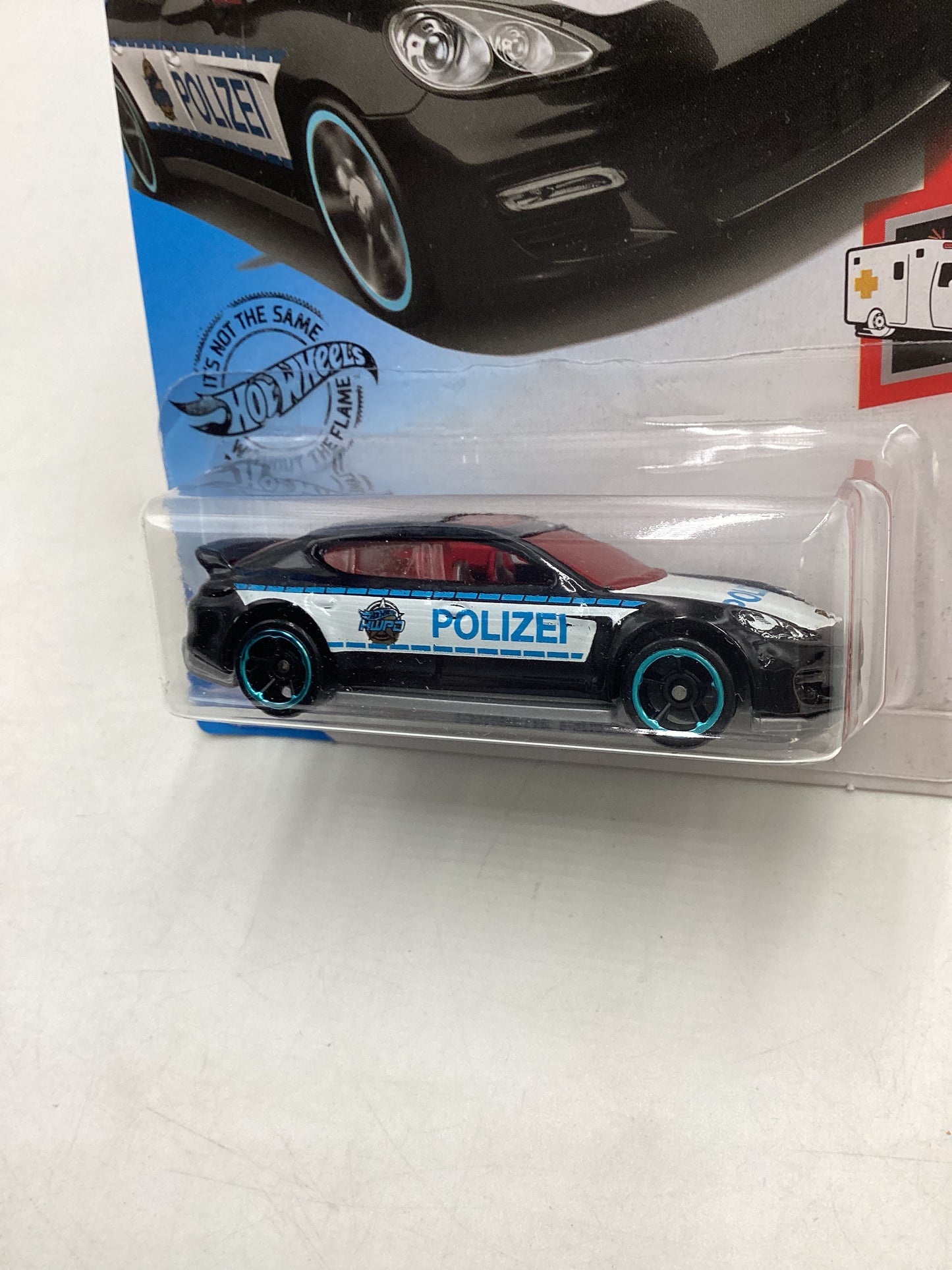 2019 Hot Wheels #100 Porsche Panamera Police Black 98F