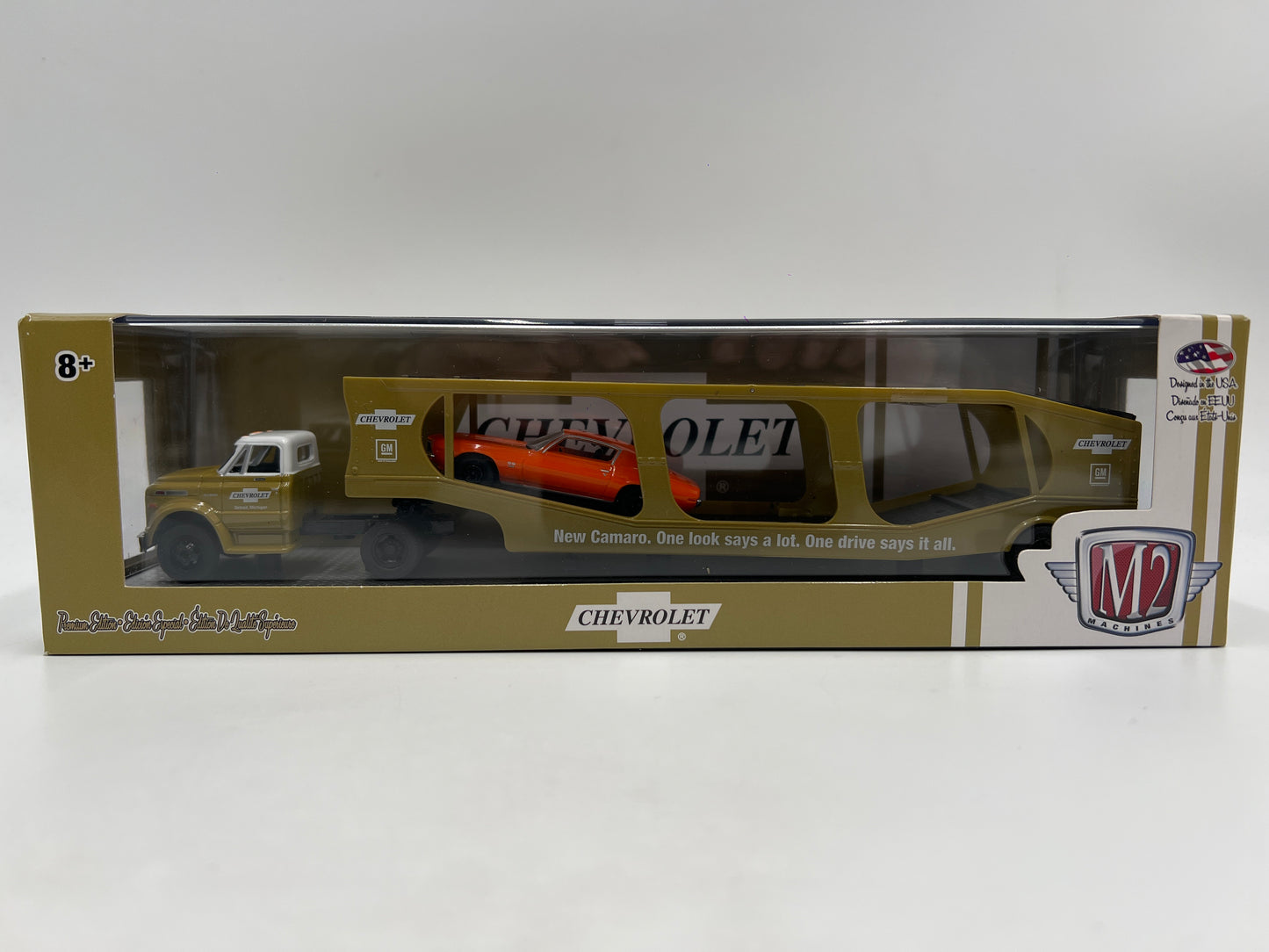 M2 Machines Auto Haulers R29 1970 Chevrolet C60 Truck & 1970 Camaro SS/RS 396