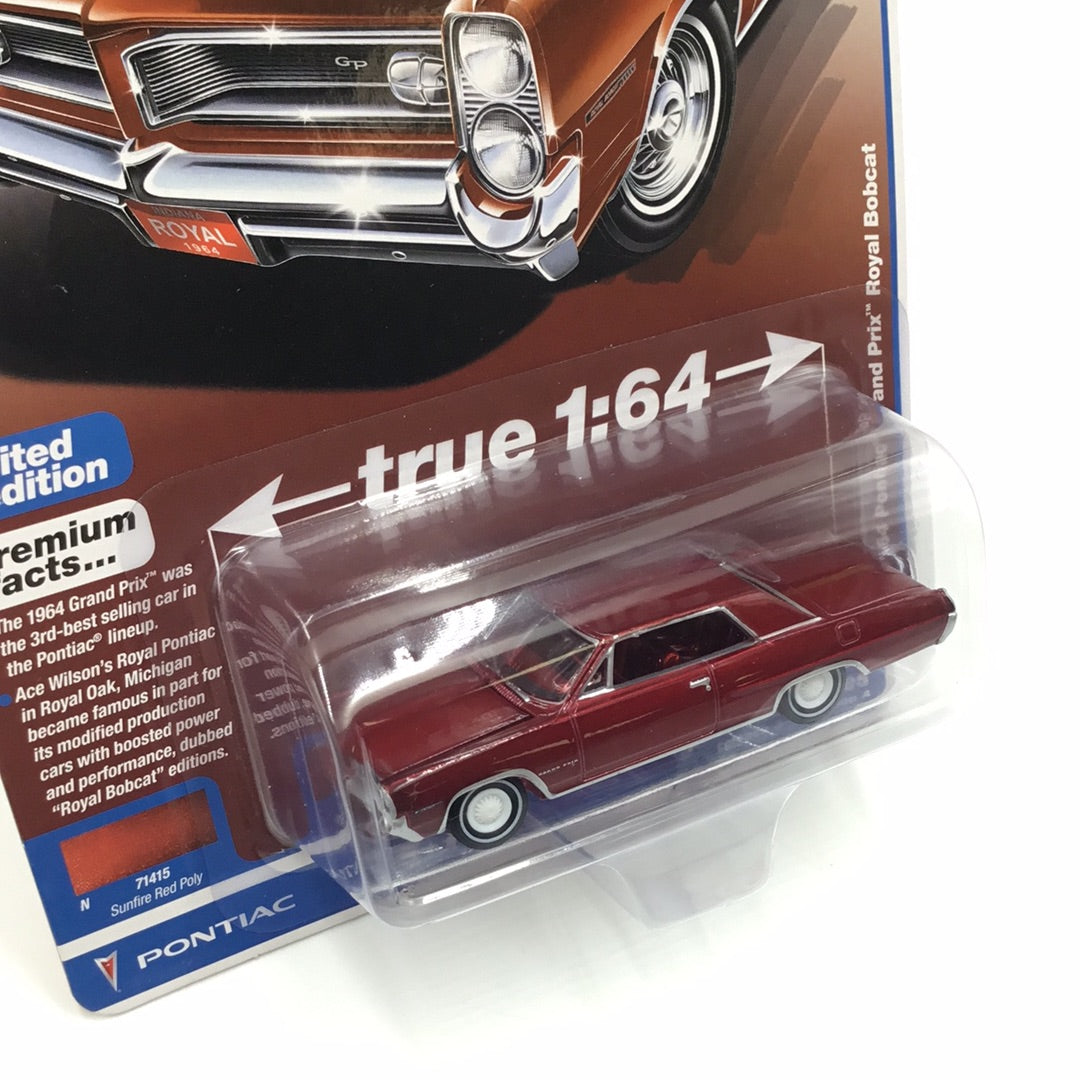 Auto world vintage muscle1964 Pontiac Grand Prix Royal Bobcat Ultra Red Chase