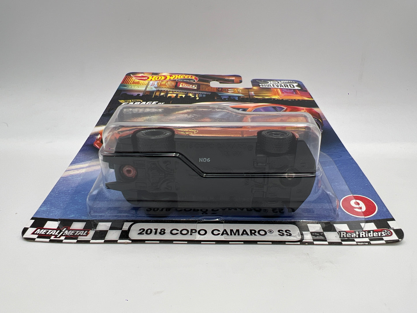 Hot Wheels Premium Boulevard #9 2018 Copo Camaro SS Orange W/Protector