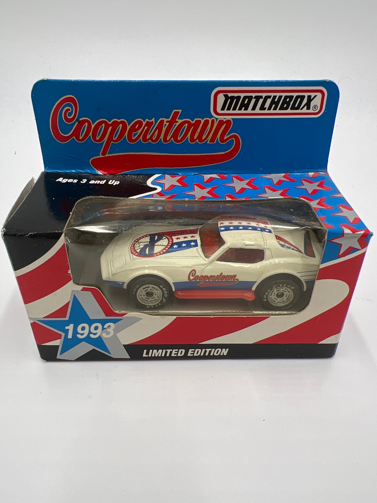 Matchbox White Rose Collectibles 1993 Cooperstown Chevrolet Corvette White (Box Opened)