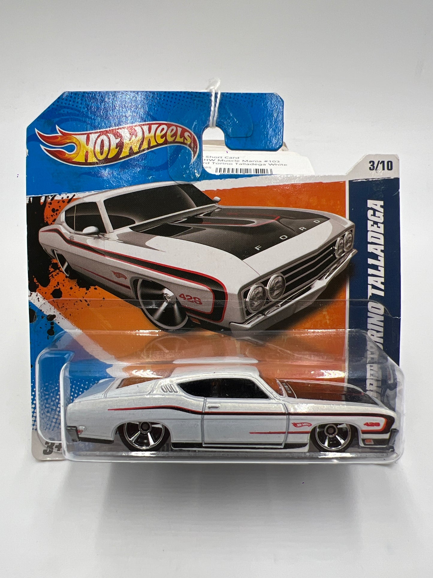 2011 Hot Wheels Muscle Mania #103 69 Ford Torino Talladega White Short Card 34B