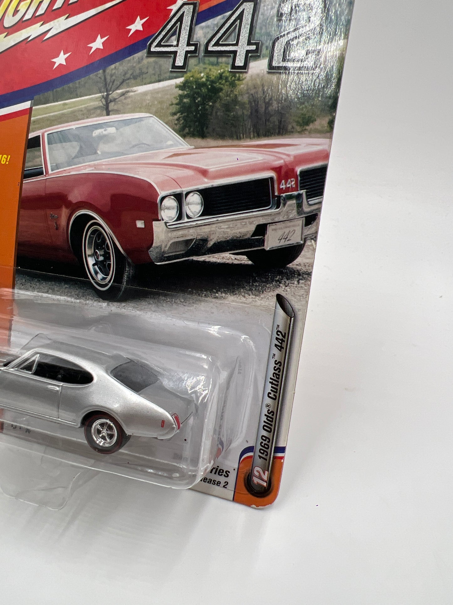 Johnny Lightning Muscle Cars USA #12 Release 2 Version D 1/1836 1969 Olds Cutlass 442 Silver VHTF