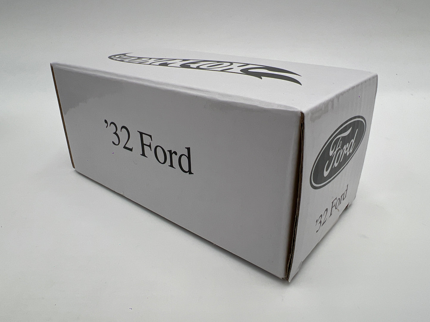 Hot Wheels RLC 32 Ford Red 8393/30000