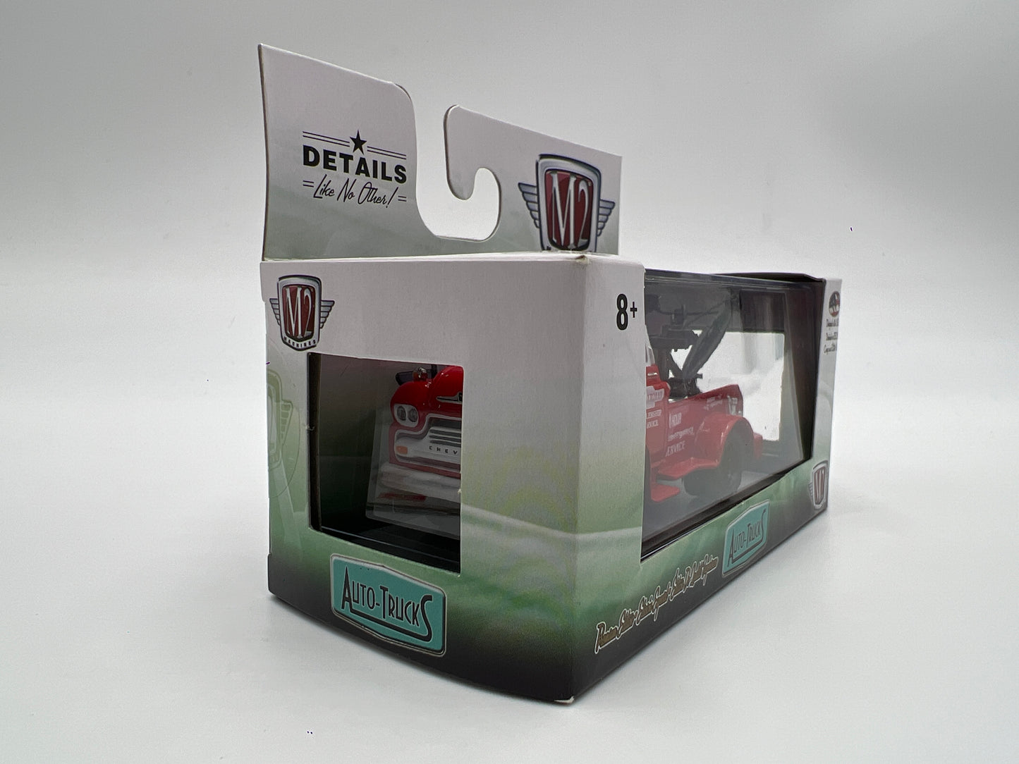 M2 Machines Auto-Trucks 1958 Chevrolet LCF Tow Truck Red R42 Cracked Case