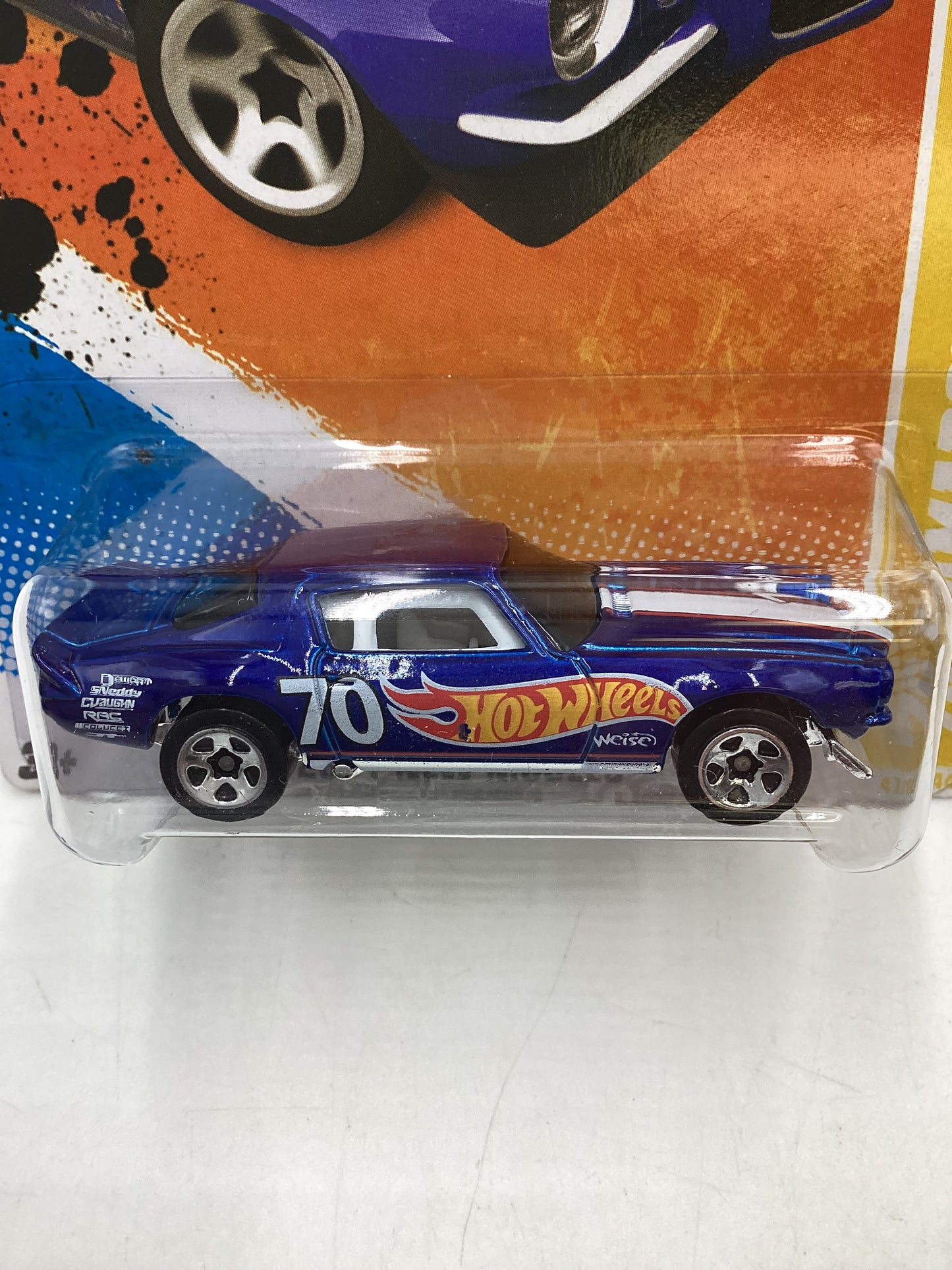 2011 Hot wheels #047 Blue 70 Camaro Road Race 6E