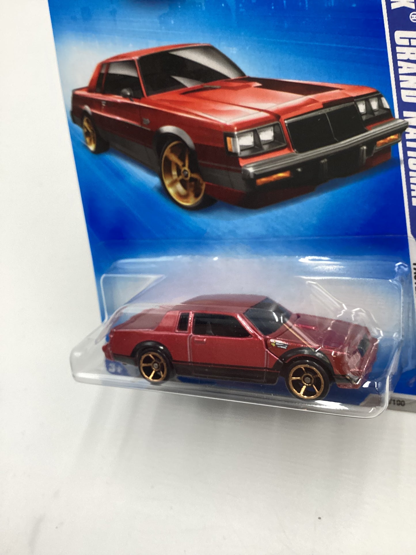 2009 Hot Wheels #131 Buick Grand National Red 44B