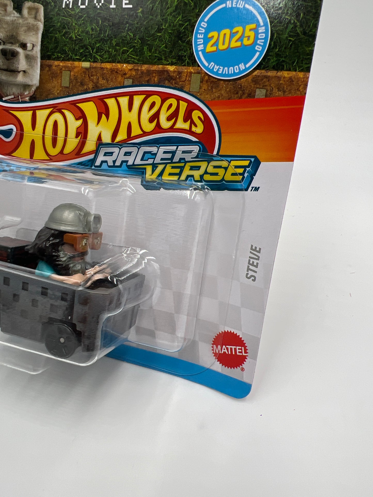 2025 Hot Wheels Racer Verse A Minecraft Movie Steve 111B