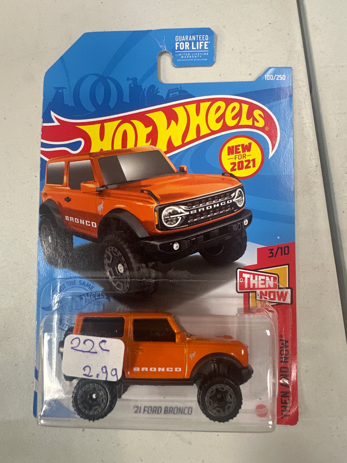 2021 Hot Wheels #100 21 Ford Bronco Orange 22C