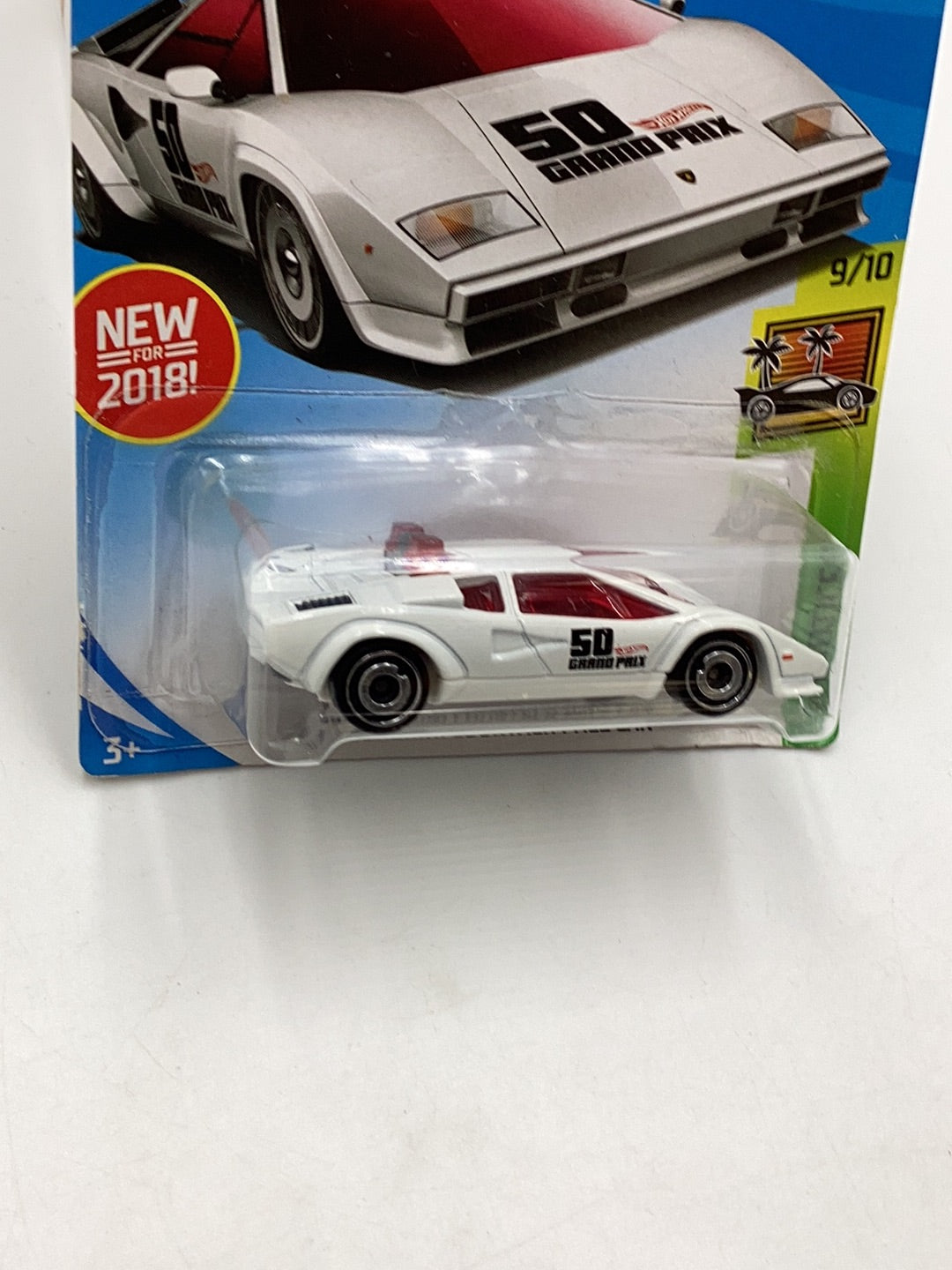 2018 Hot Wheels #316 Lamborghini Countach Pace Car White 102I