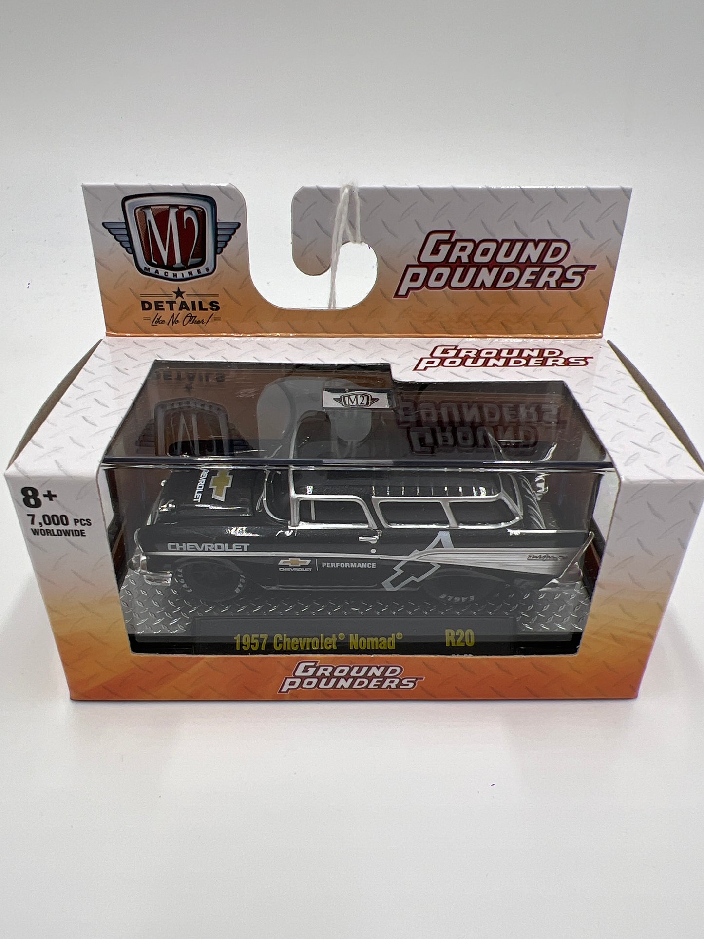 M2 Machines Ground Pounders 1957 Chevrolet Nomad Black R20