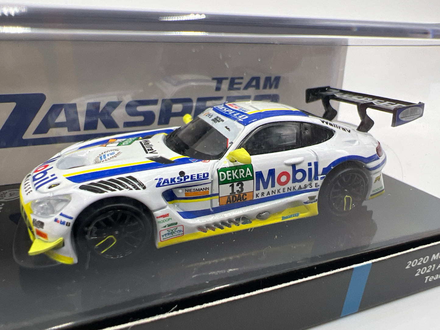 Para64 1:64 Scale Diecast Team Zakapeed #13 Mobil 2020 Mercedes-AMG GT3 White