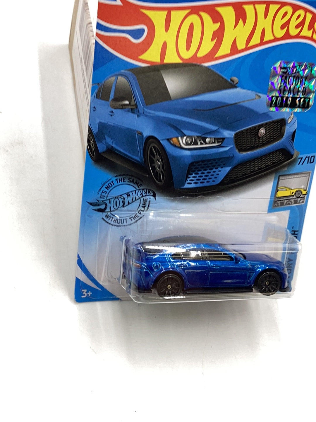 2019 Hot wheels Jaguar XE SV Project 8 GameStop exclusive factory sealed 235F