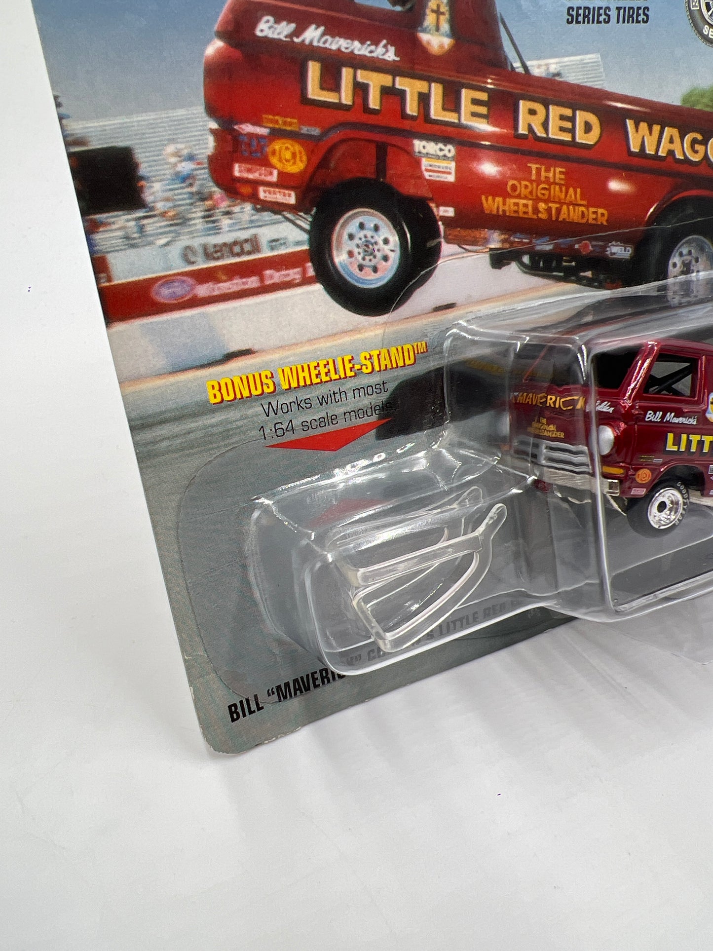 Johnny Lightning Show Stoppers Bill Maverick Goldens Little Red Wagon 231E