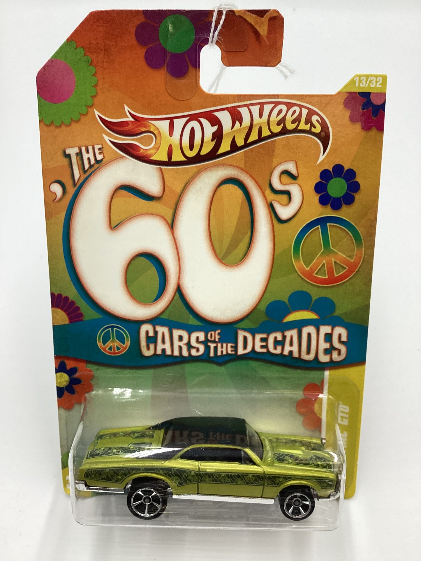 2011 Hot wheels The 60’s Cars of the Decade #13 67 Pontiac GTO Green 157F