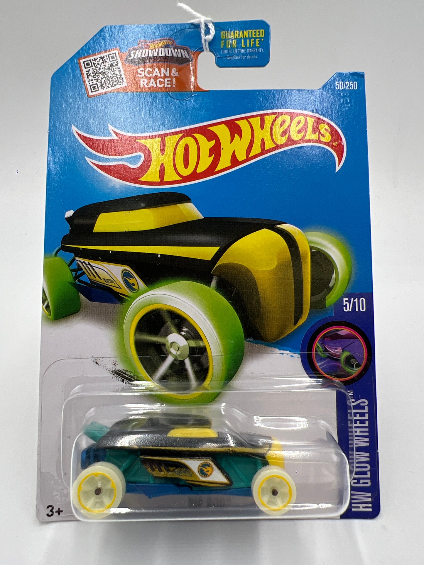 2016 Hot Wheels Glow Wheels Treasure Hunt #50 Rip Rod 274H