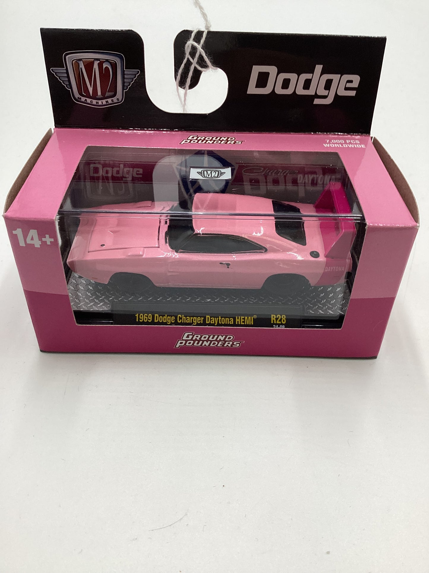 M2 Machines Ground Pounders 1969 Dodge Charger Daytona Hemi Pink R28