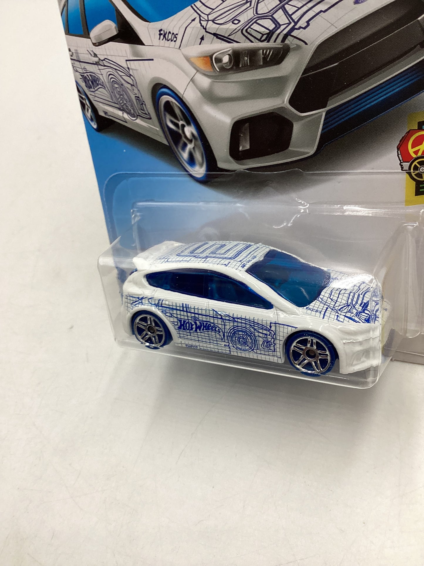 2018 Hot Wheels Kmart Exclusive Ford Focus RS White 236D