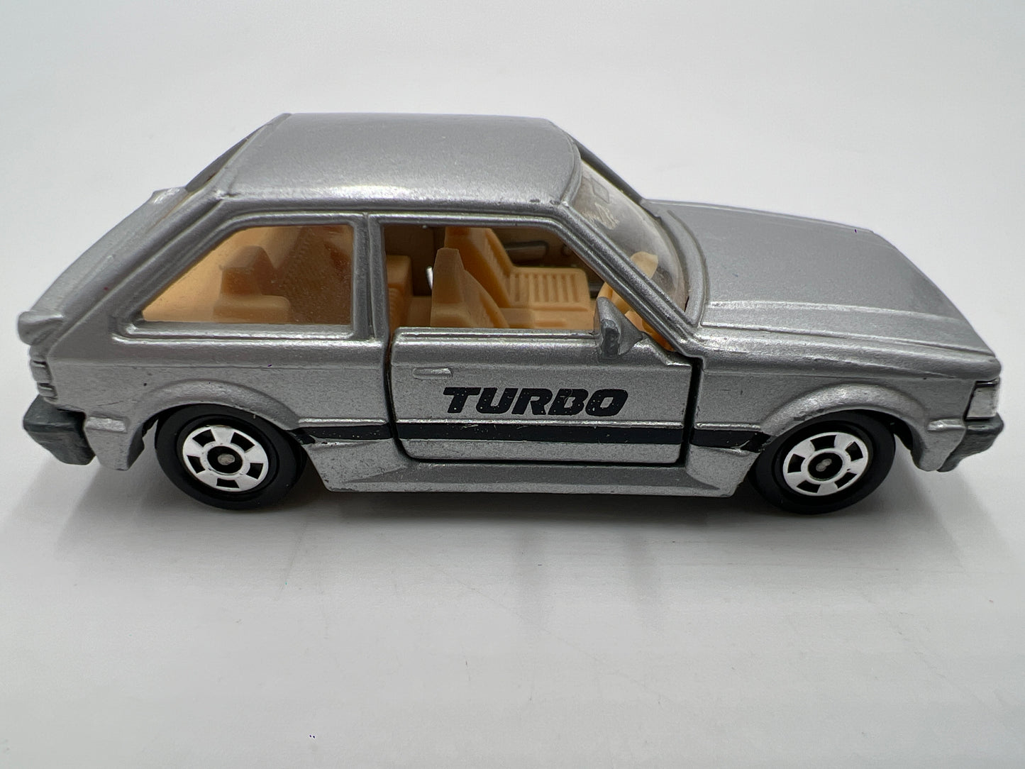 Tomica No. 4 Mazda Familia 1500XG Silver Loose