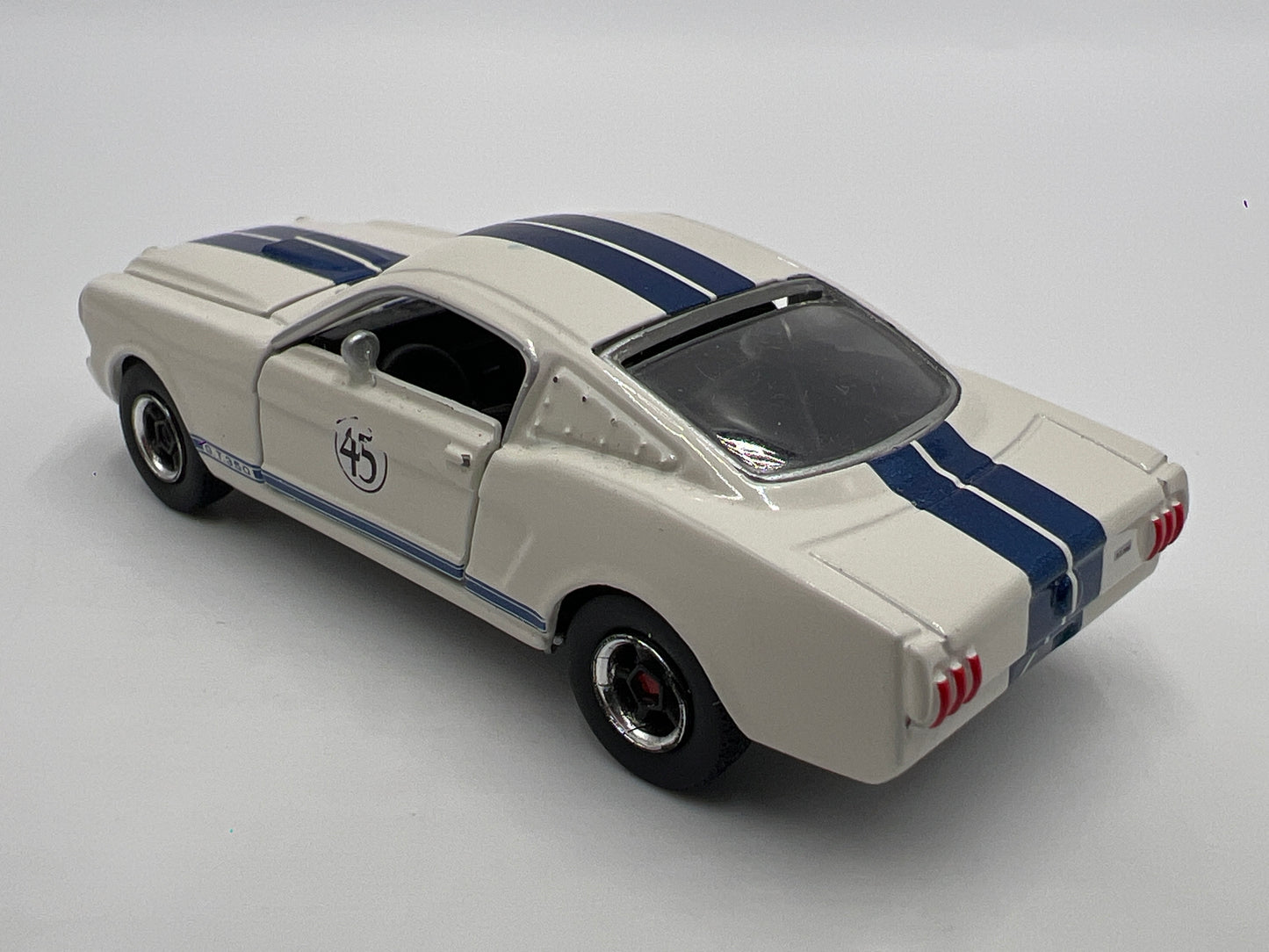 2010 Shelby Collectibles 1/64 10 Car Set Exclusive 1/5000 Loose 1965 Shelby GT 350R White