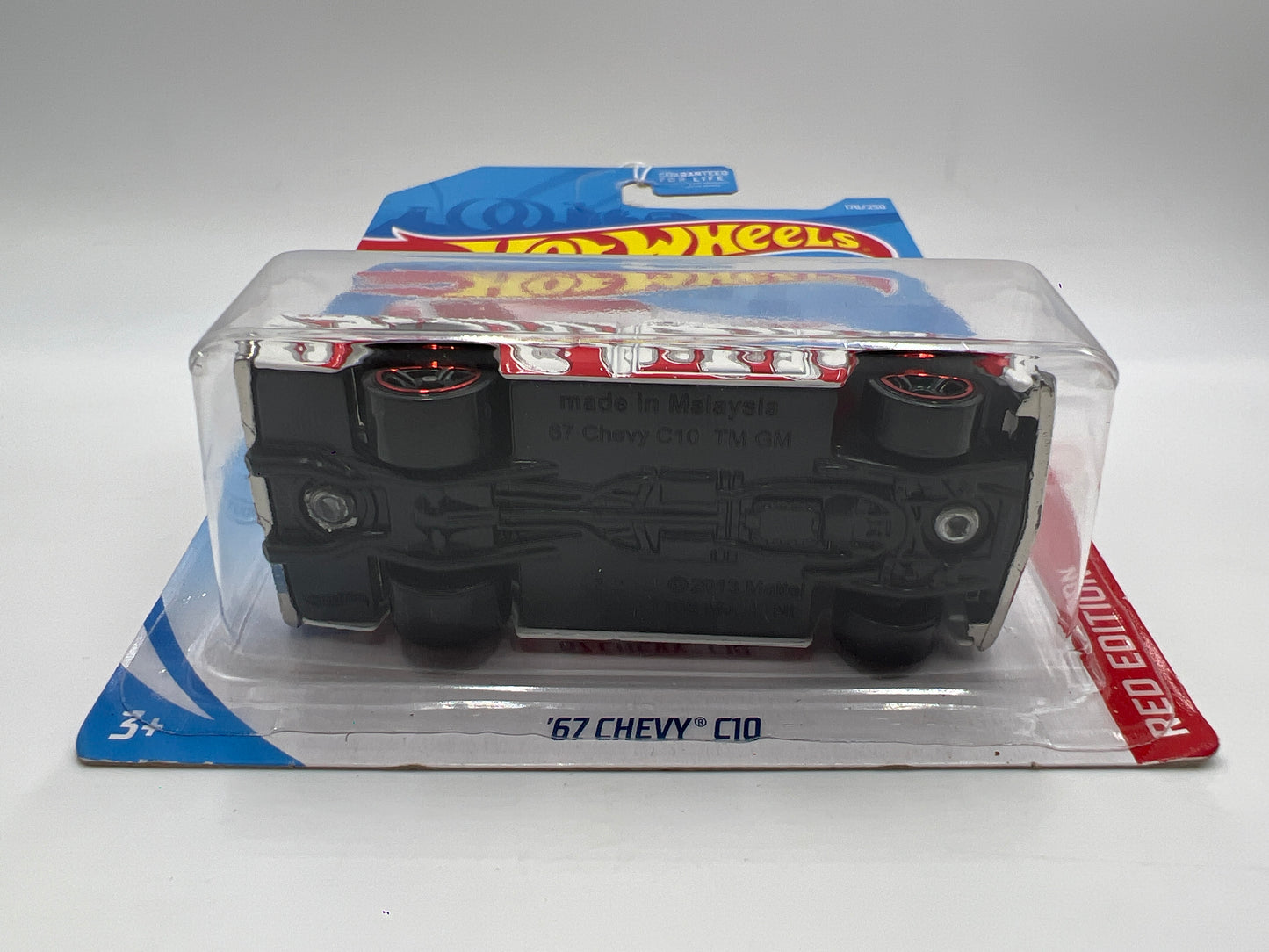 2019 Hot Wheels Target Exclusive Red Edition #176 67 Chevy C10 White 149A