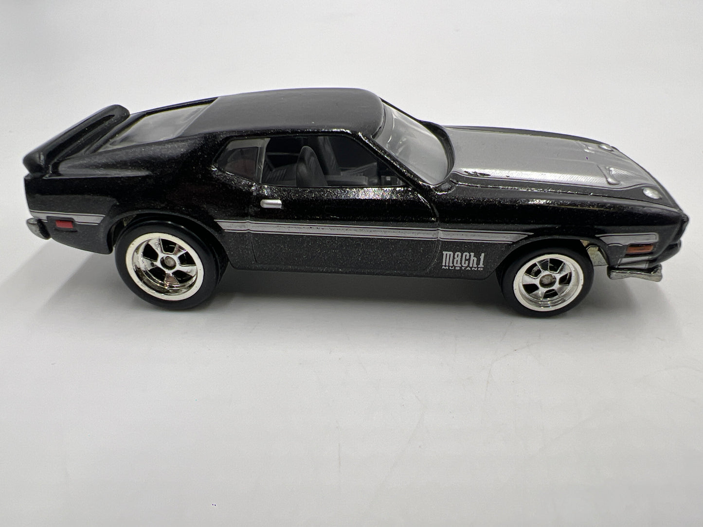 Hot Wheels Larrys Garage Premium Chase 71 Ford Mustang Mach 1 Black Loose