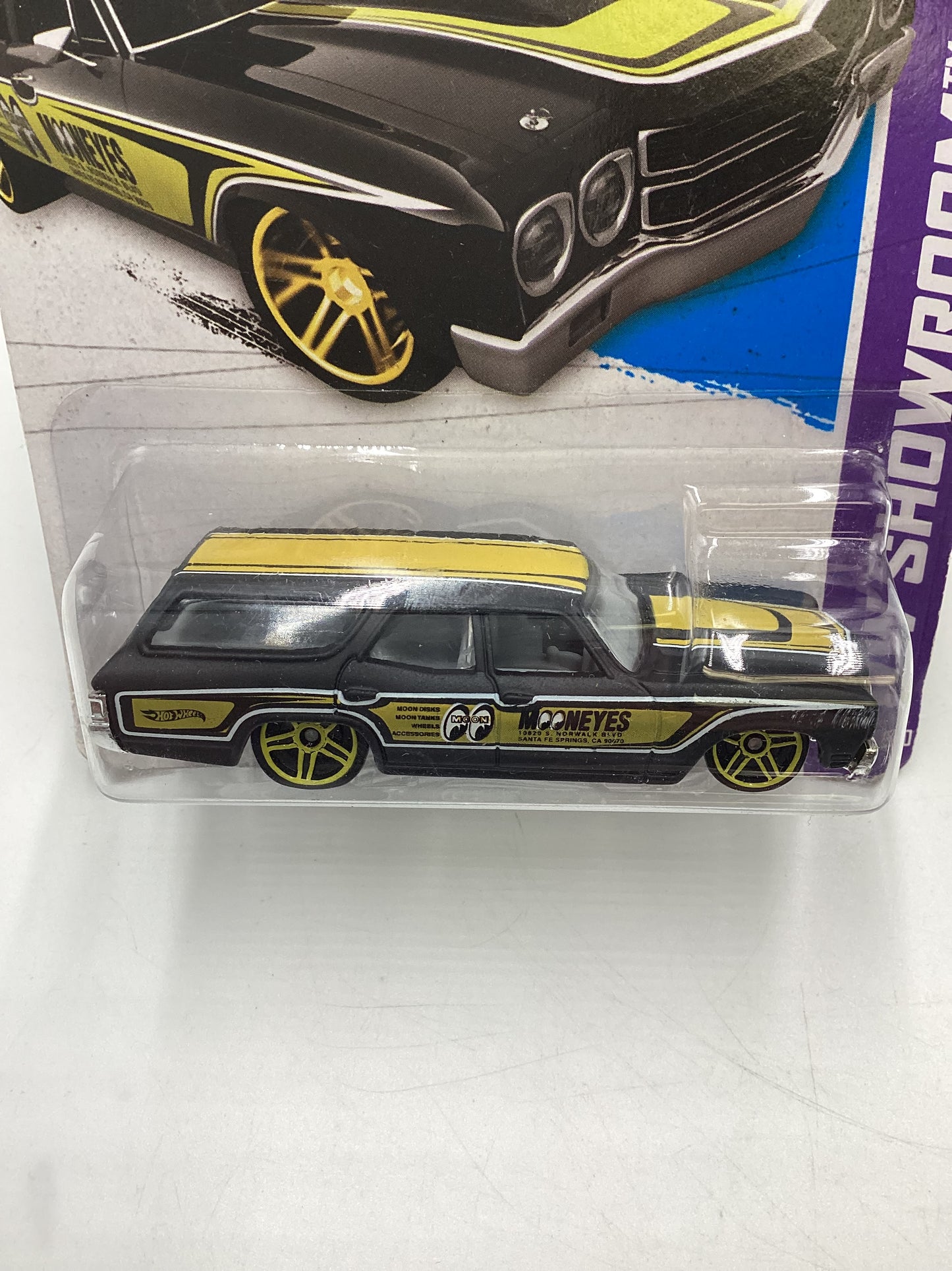 2013 Hot wheels HW Showroom #248 70 Chevelle SS Wagon Mooneyes Black Card Not Perfect 13D