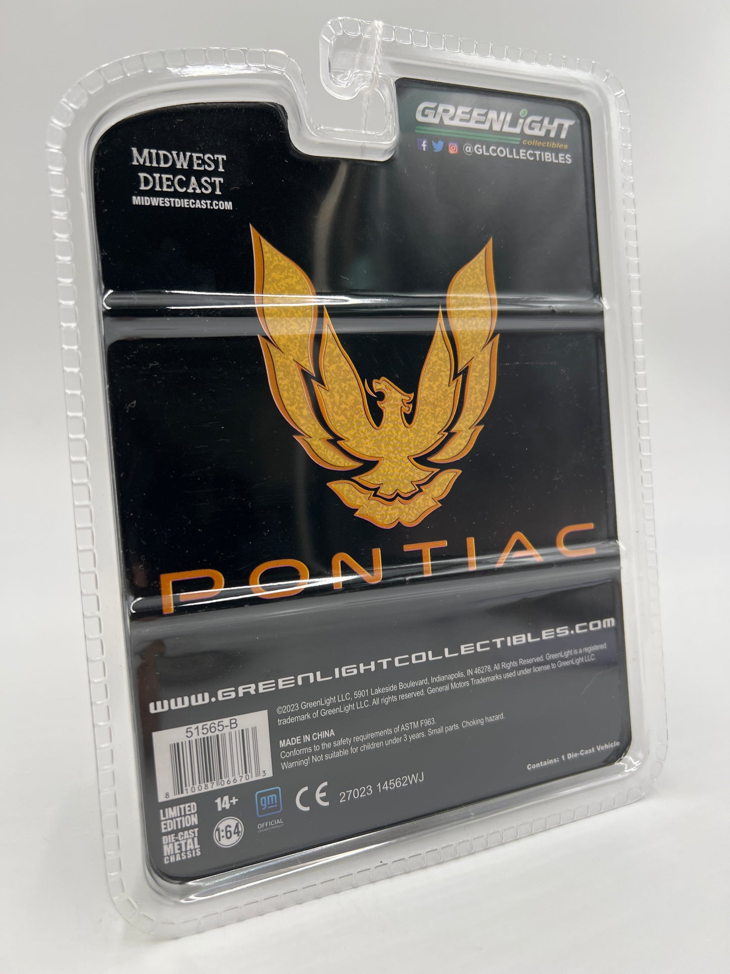 Greenlight Midwest Diecast Exclusive 1987 Pontiac Firebird T/A GTA Red 182D