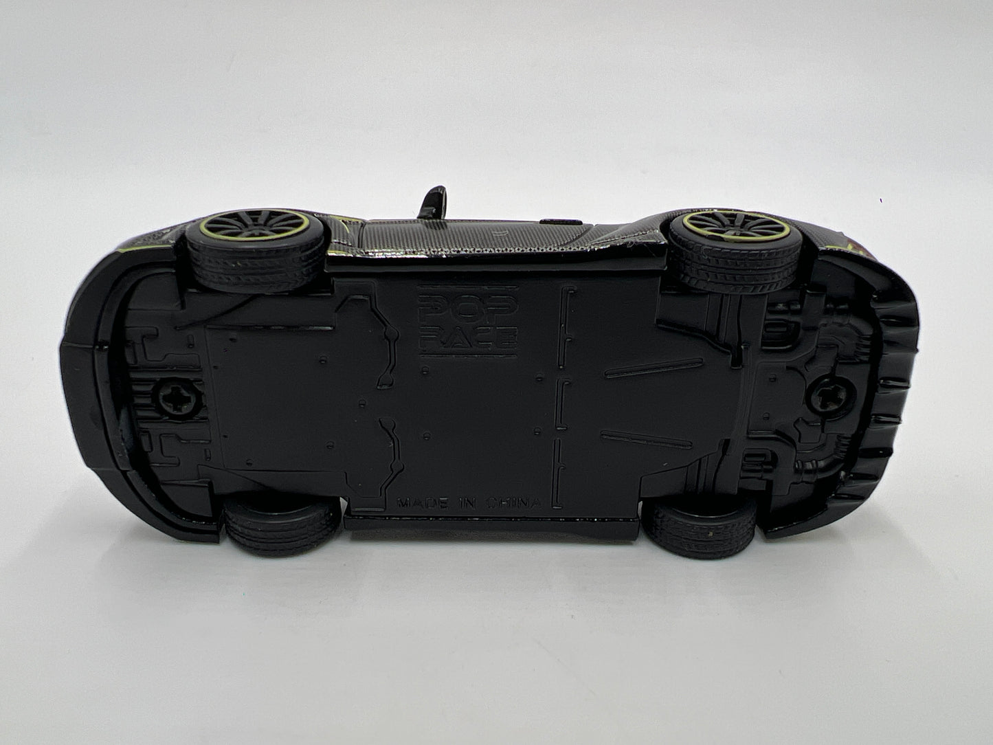 Pop Race 1/64 Porsche 992 Stinger GTR Full Carbon Fiber PR64-17