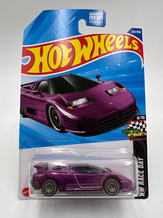2025 Hot Wheels L Case Super Treasure Hunt #221 94 Bugatti EB110 SS Purple W/Protector