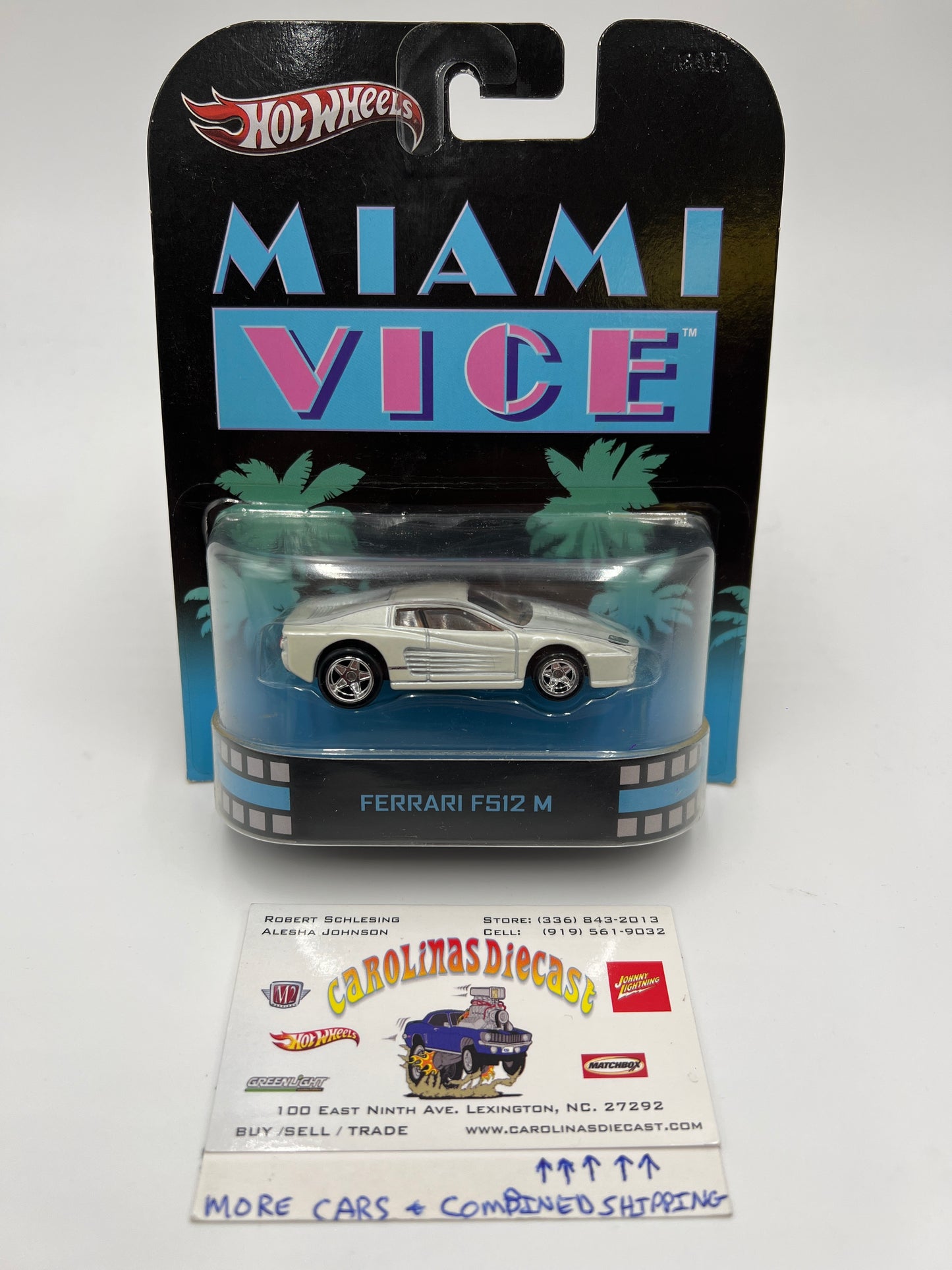 Hot Wheels Retro Entertainment Miami Vice Ferrari 512 M White W/Protector