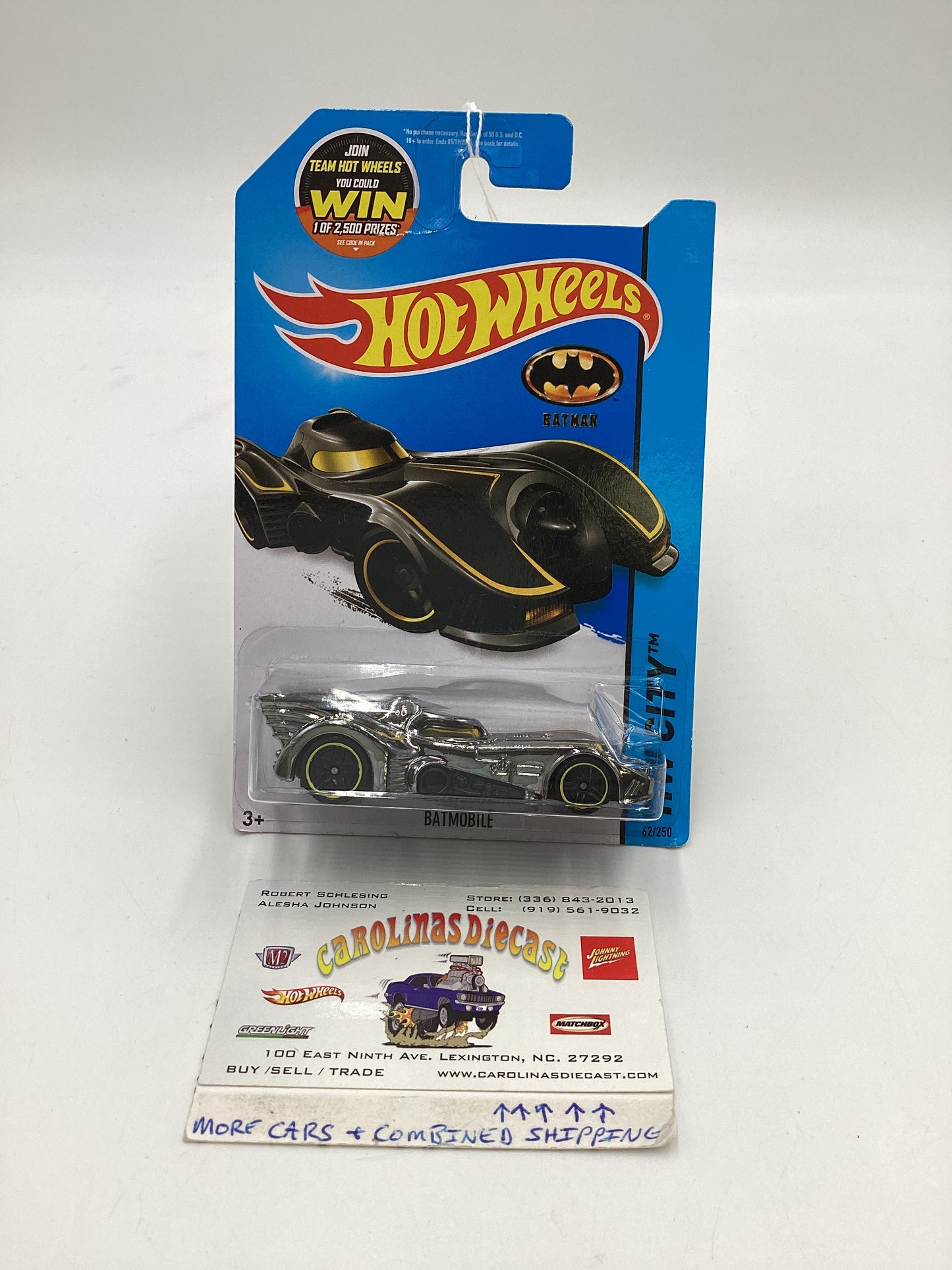 2015 Hot wheels HW City #62 Batmobile 121F