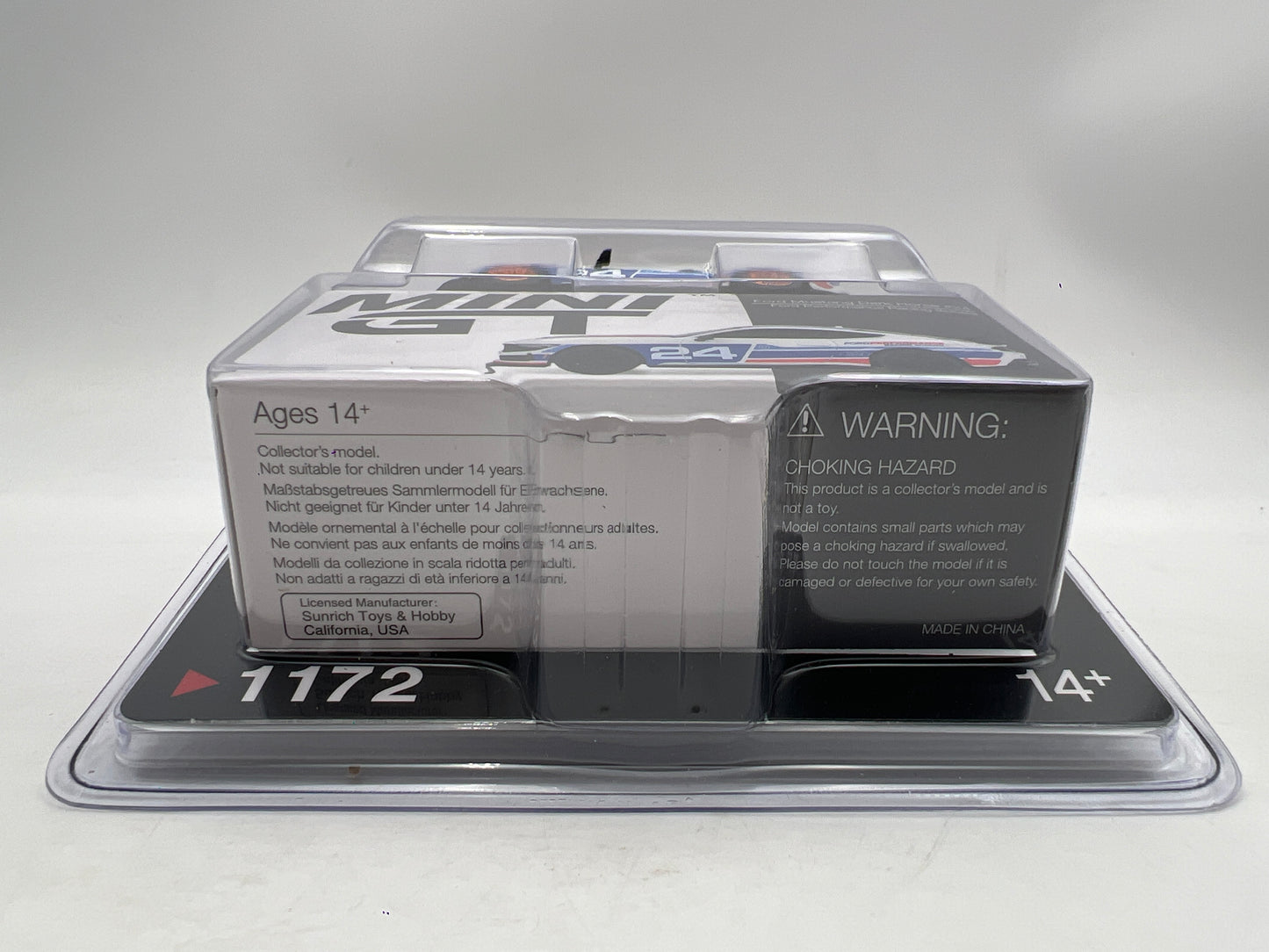 Mini GT #1172 CHASE Ford Mustang Dark Horse #24 Ford Performance Racing School