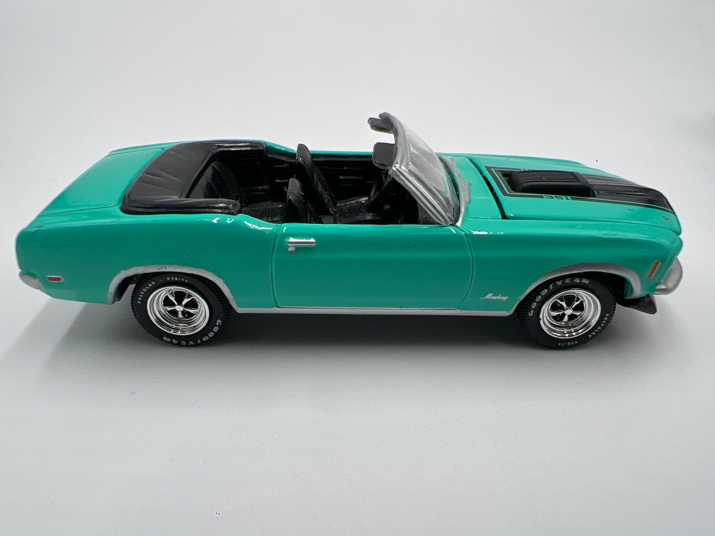 Greenlight Route 66 U.S.A Collector Pack 1970 Ford Mustang 351 Tiffany Blue Loose