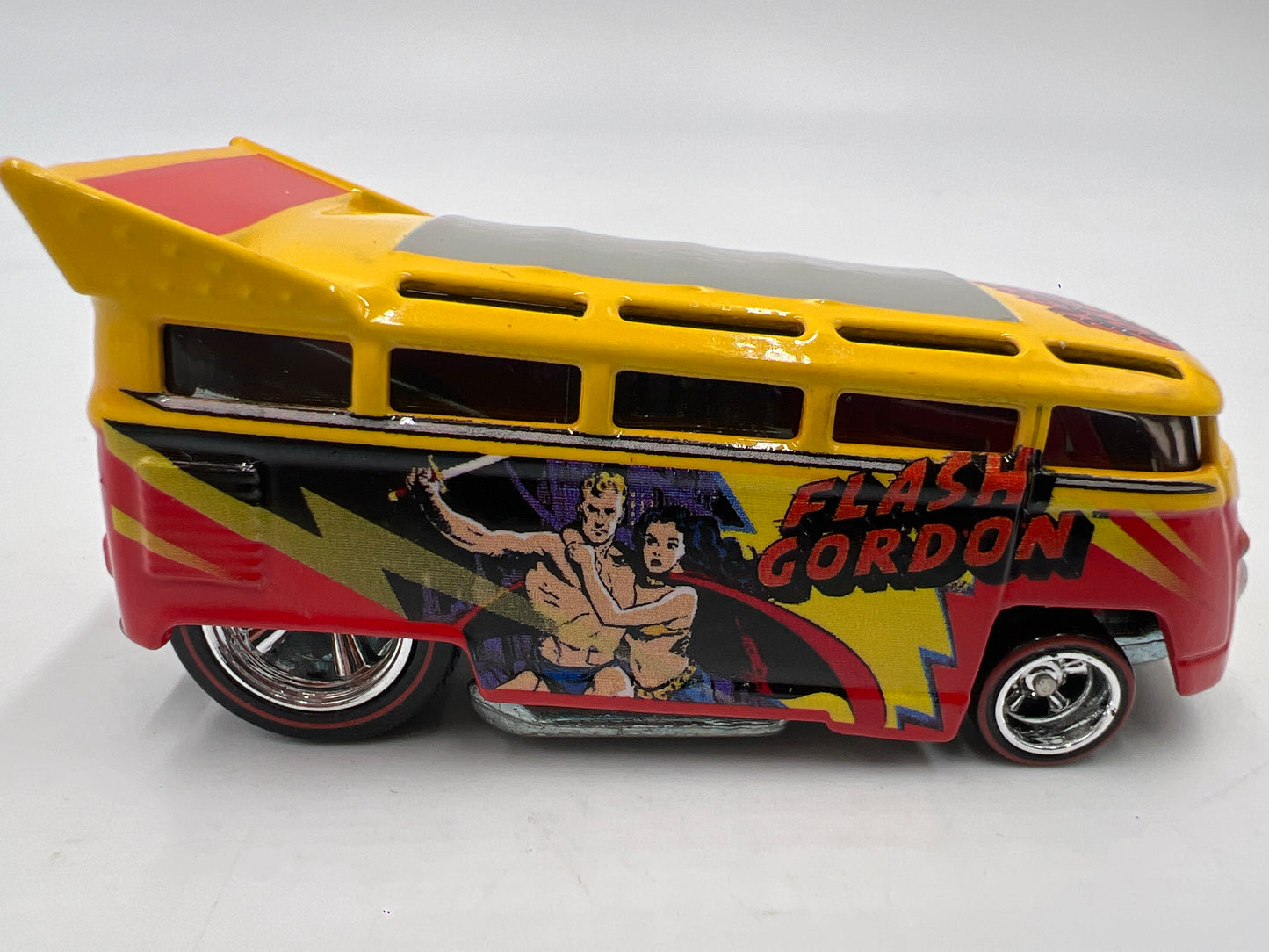 Hot Wheels Pop Culture Premium Volkswagen Drag Bus Flash Gordon Yellow/Orange Loose