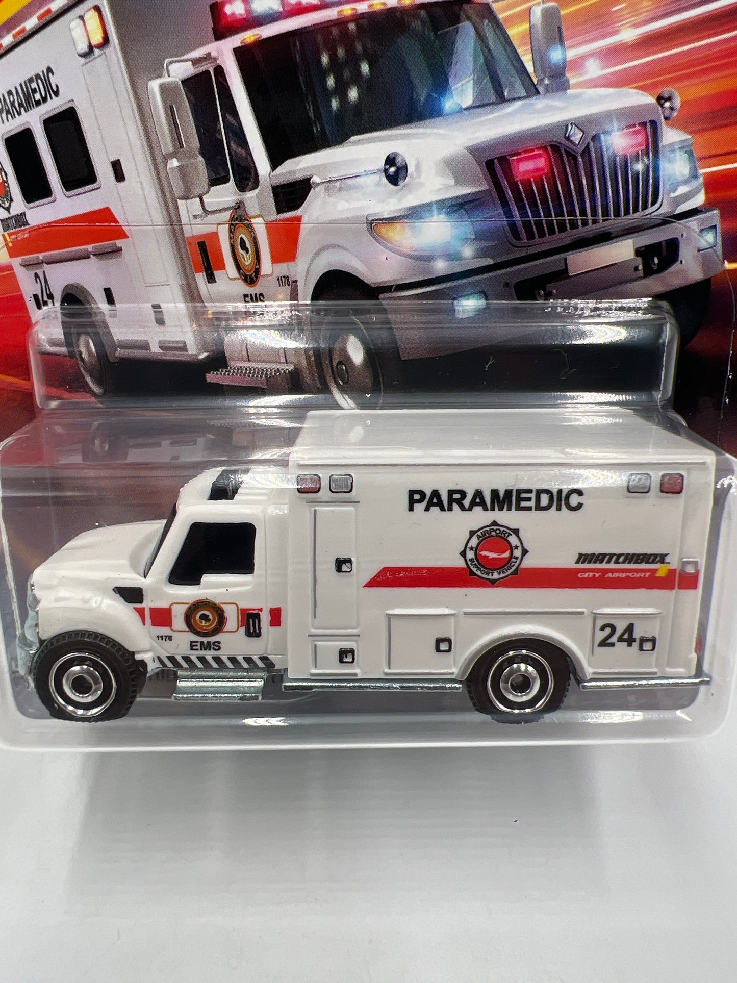 Matchbox #24 International Terrastar Ambulance White 210C