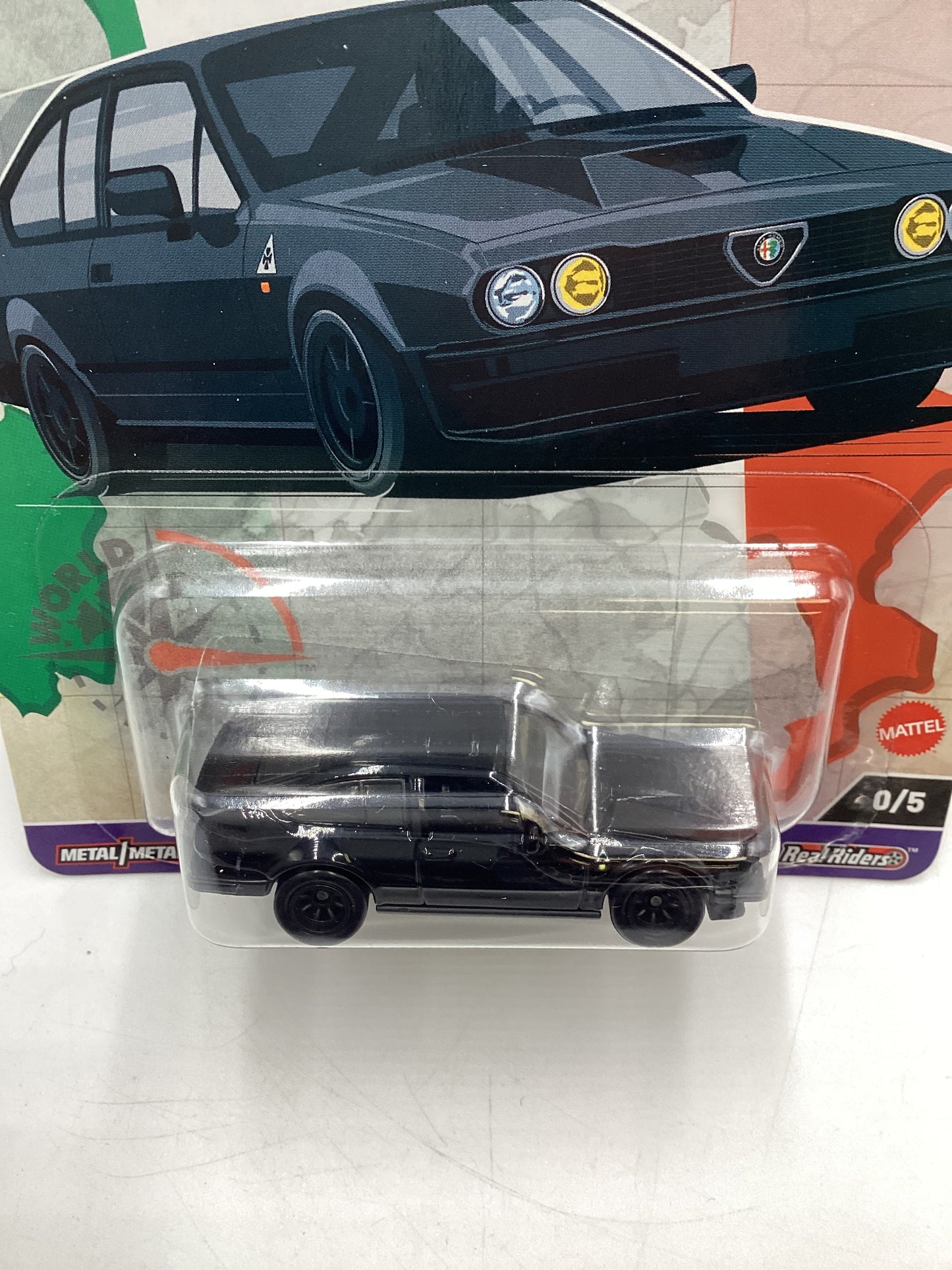 2024 Hot Wheels Premium World Tour #0 Alfa Romeo GTV6 3.0 Black Chase with protector