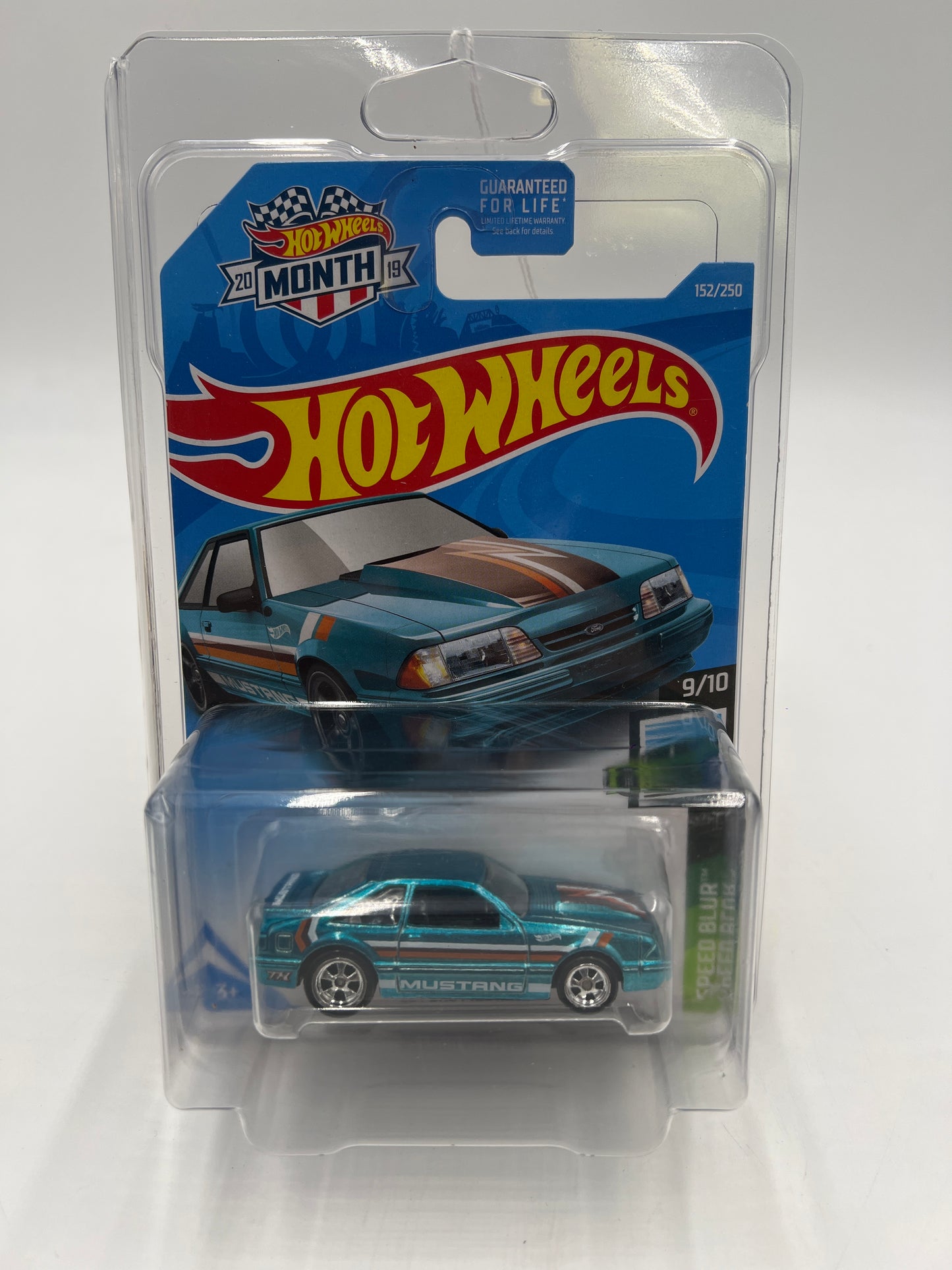 2019 Hot Wheels Super Treasure Hunt #152 92 Ford Mustang W/Protector