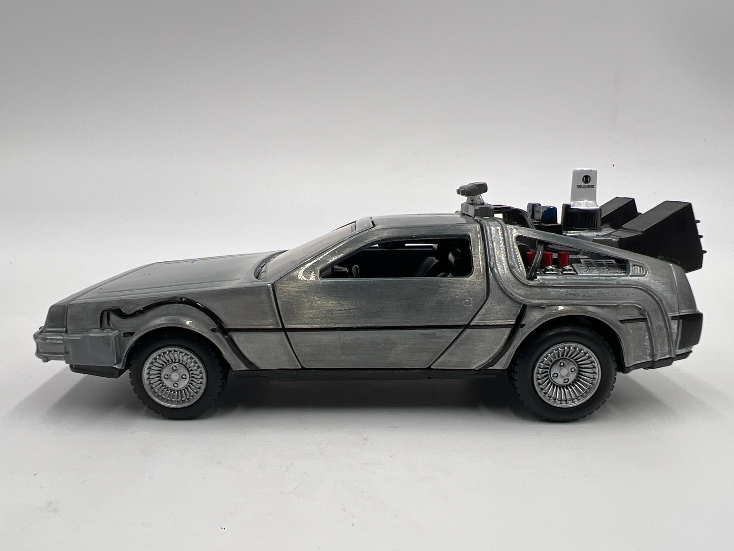 Jada 1/32 Scale Back To The Future Time Machine Mr Fusion