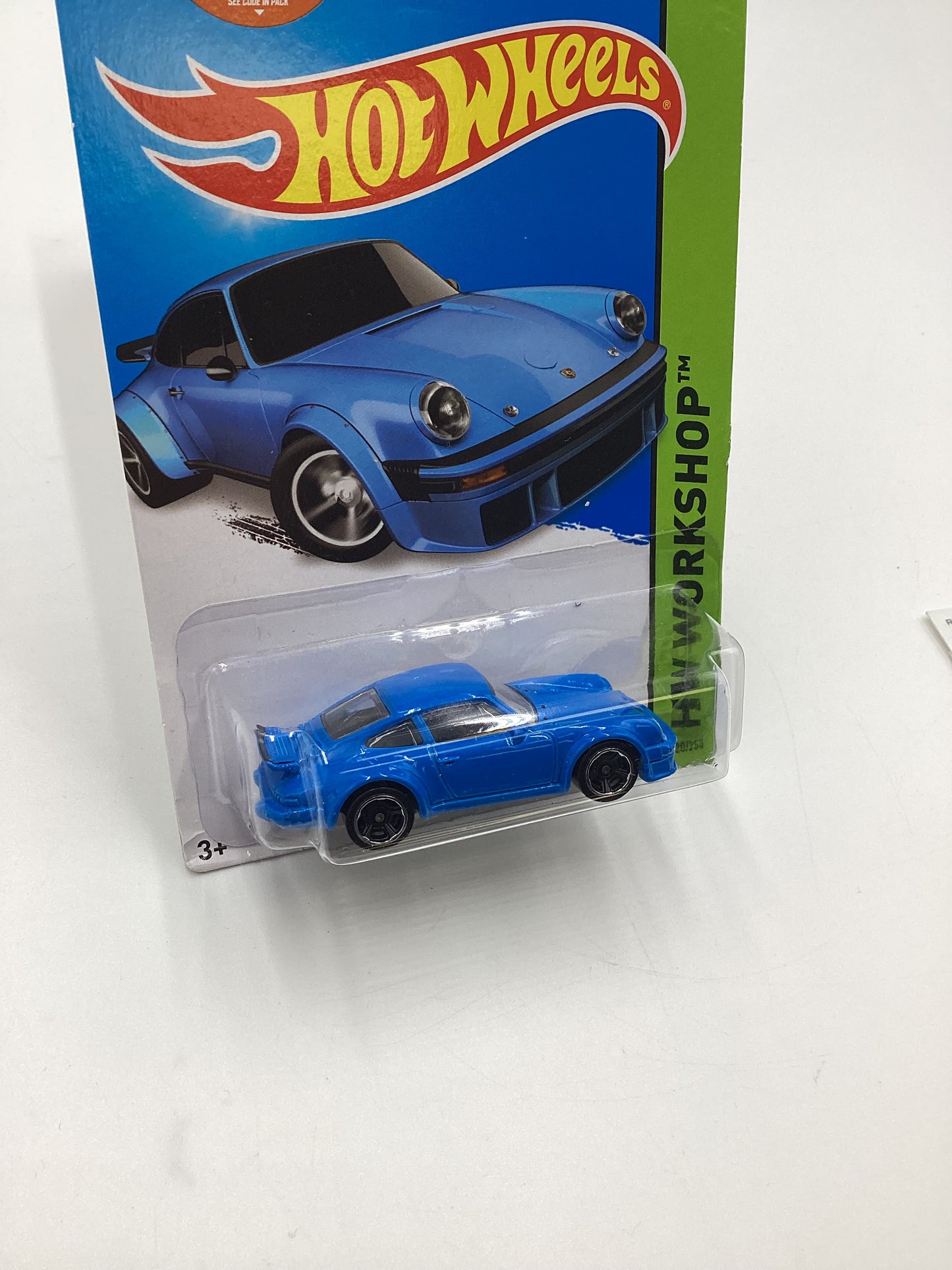 2015 Hot Wheels #220 Porsche 934 Turbo RSR Light Blue 99A