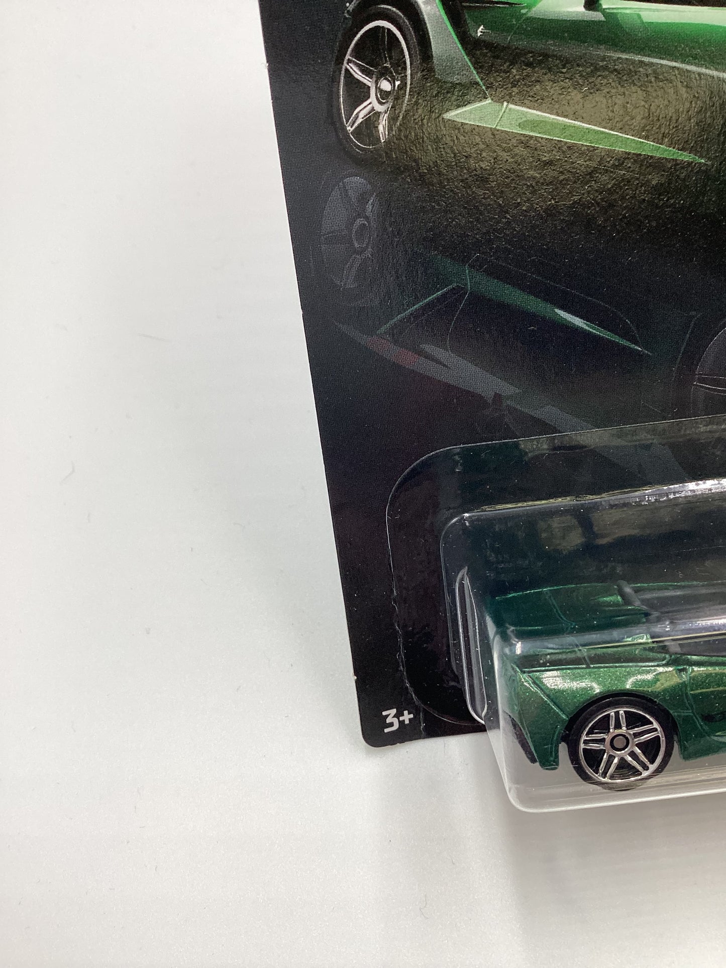 2019 Hot Wheels Exotics Series #1 14 Corvette Stingray *Bad Card* 156G