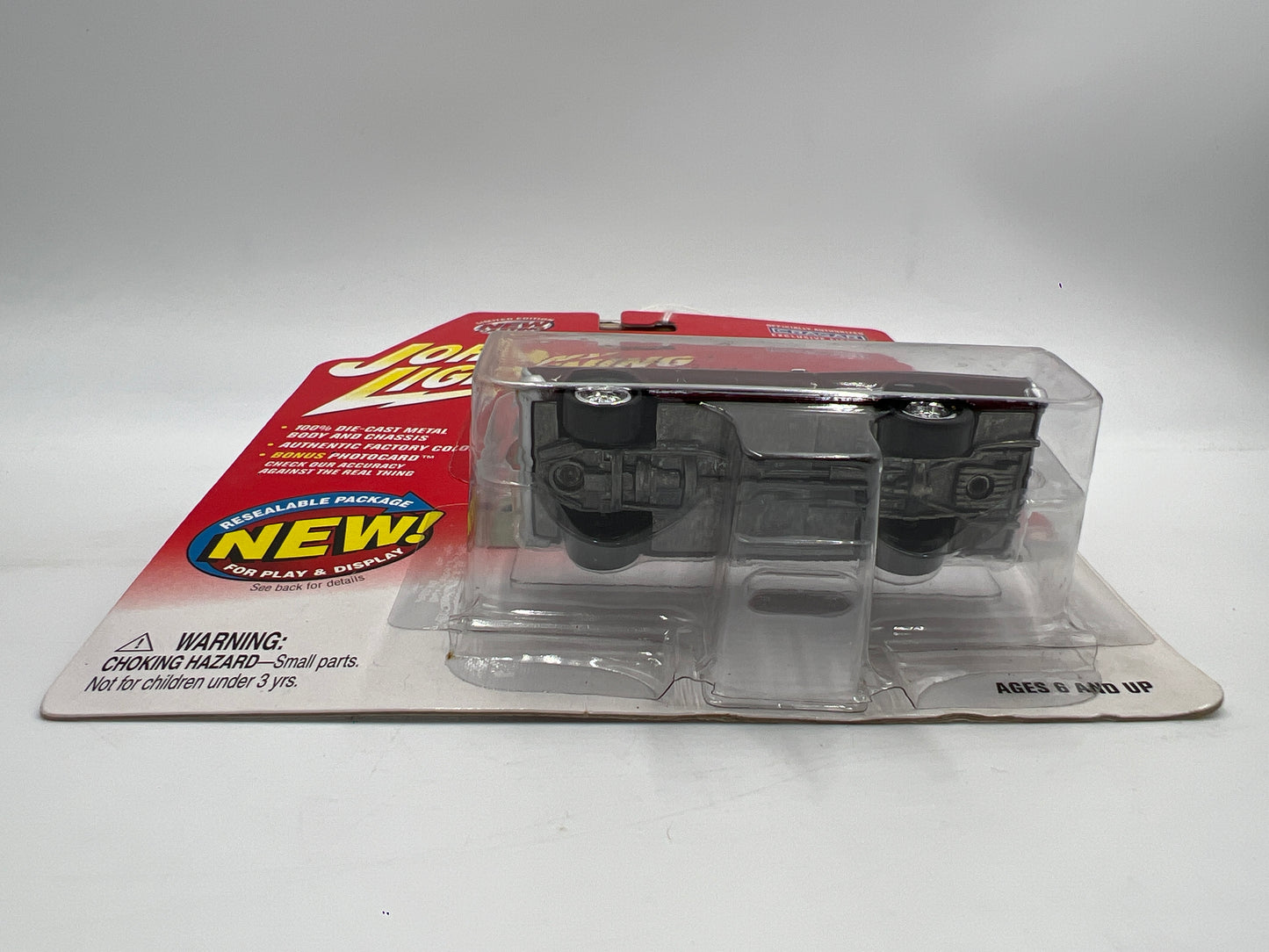 Johnny Lightning Muscle Cars USA #5 1967 Ford Fairlane GT Burgundy 218C