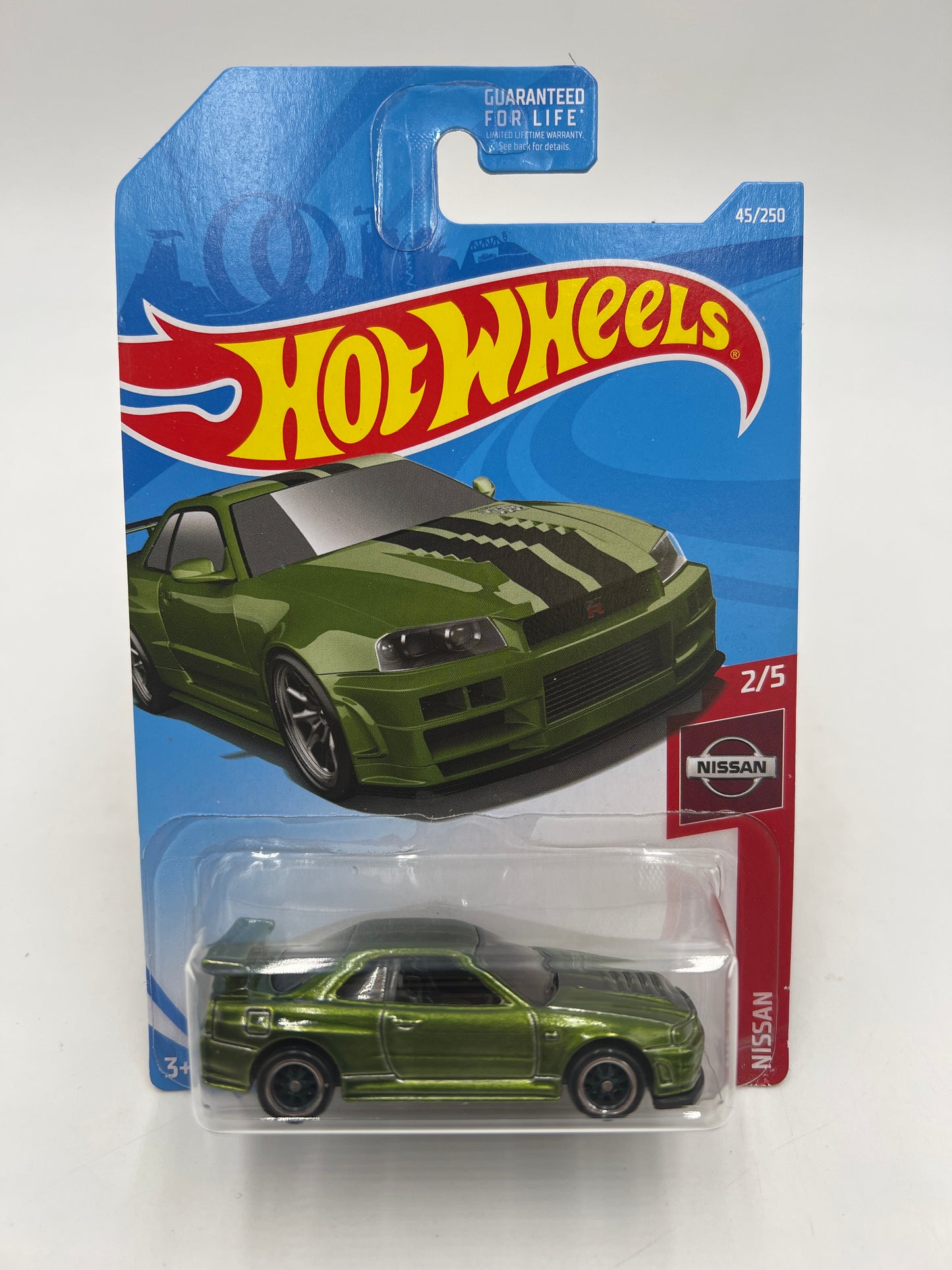 2019 Hot Wheels #45 Super Treasure Hunt Nissan Skyline GT-R BNR34 Green W/Protector *Cracked Blister*