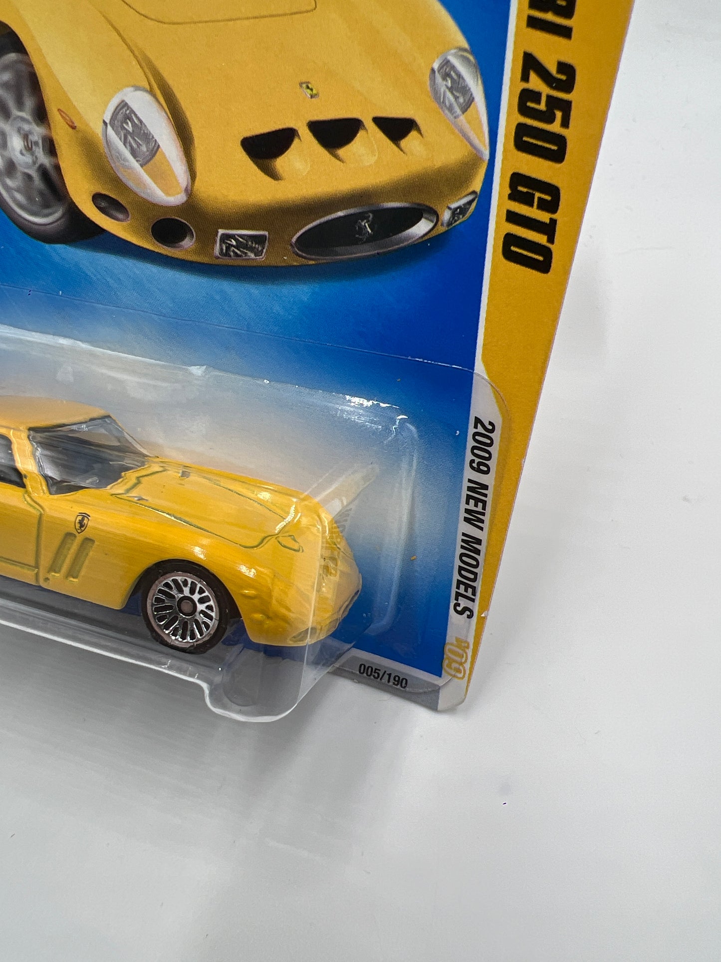 2009 Hot Wheels New Models #5 Ferrari 250 GTO Yellow SR